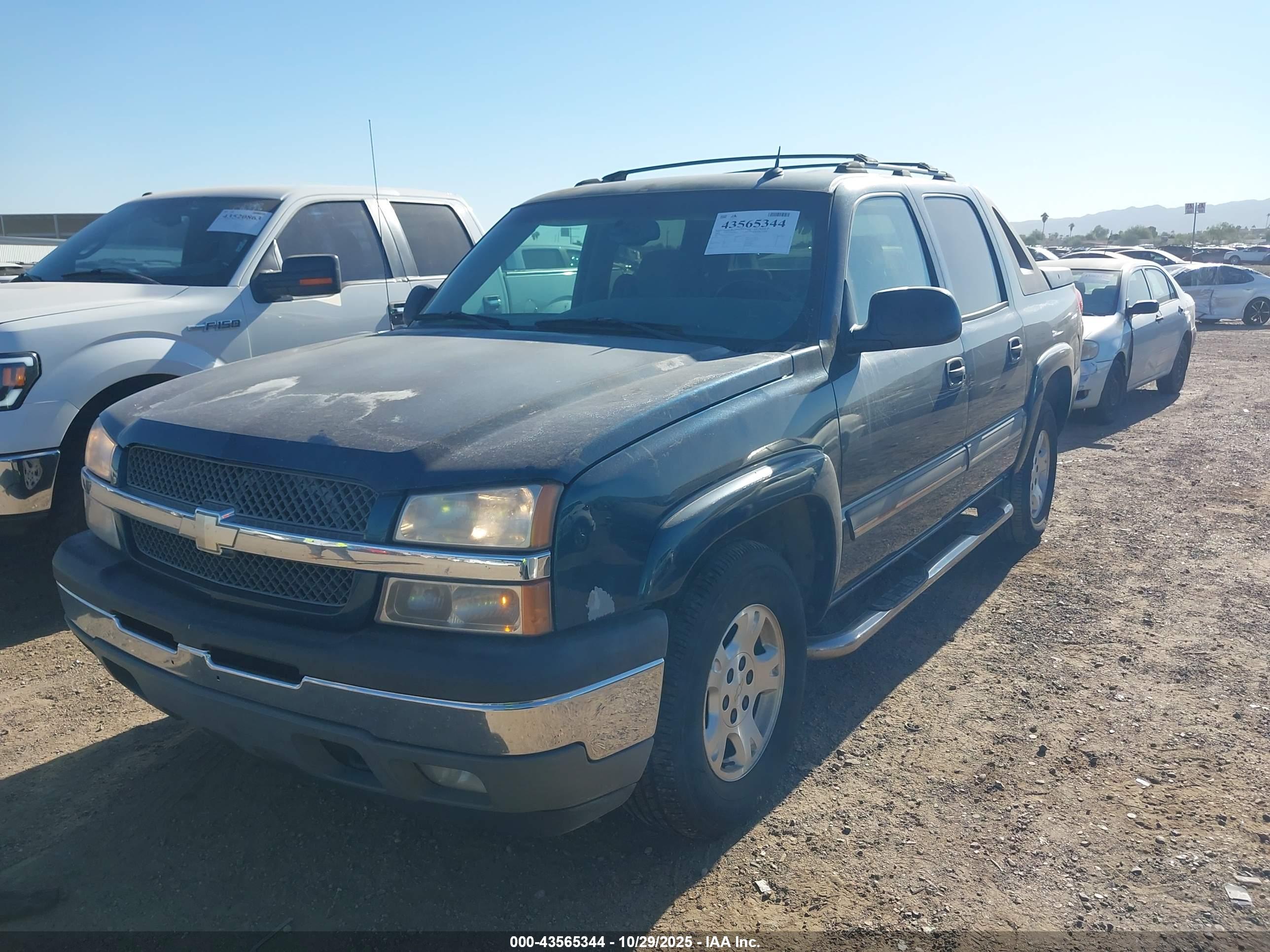 CHEVROLET AVALANCHE image 2