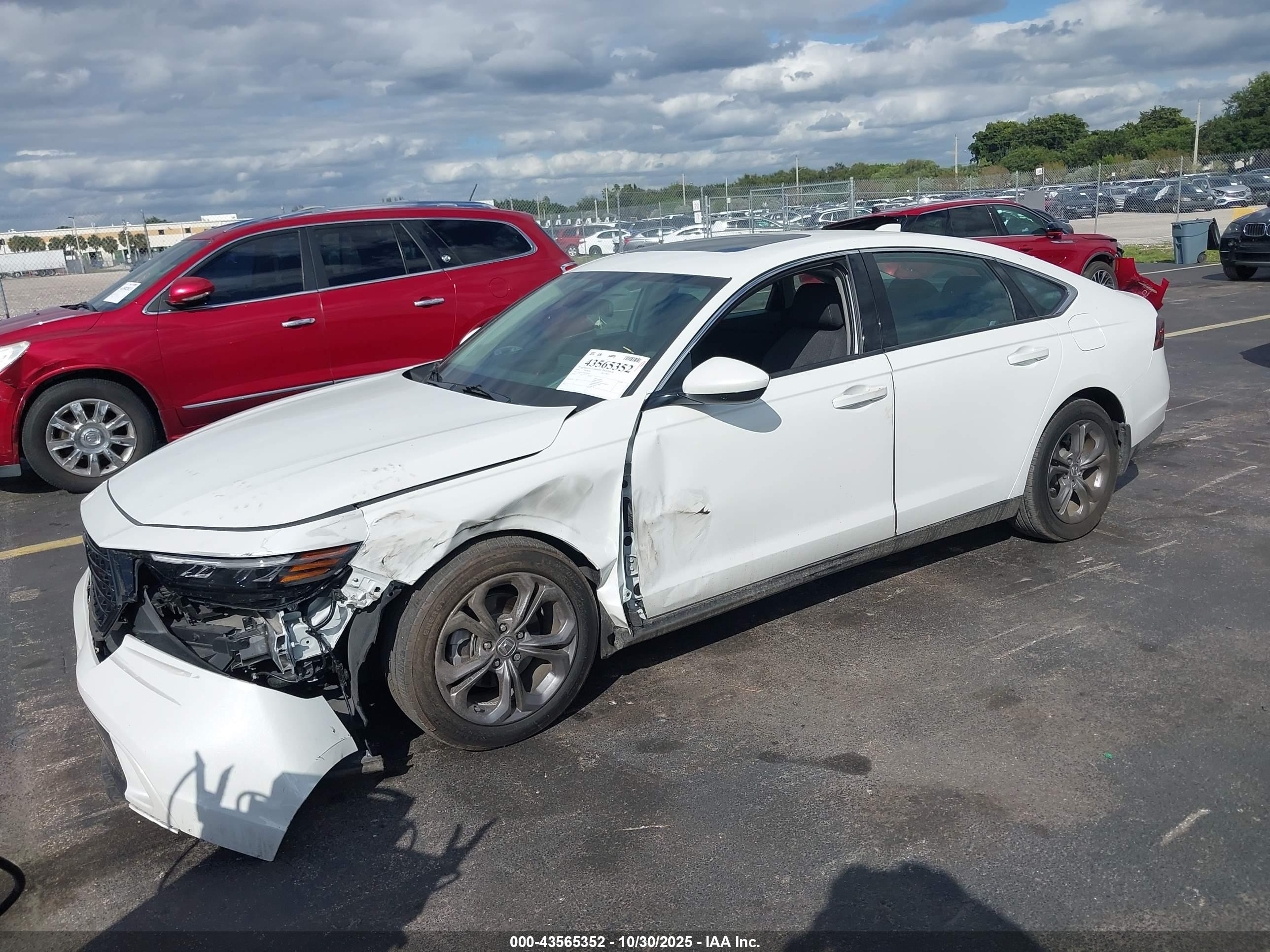 HONDA ACCORD image 2