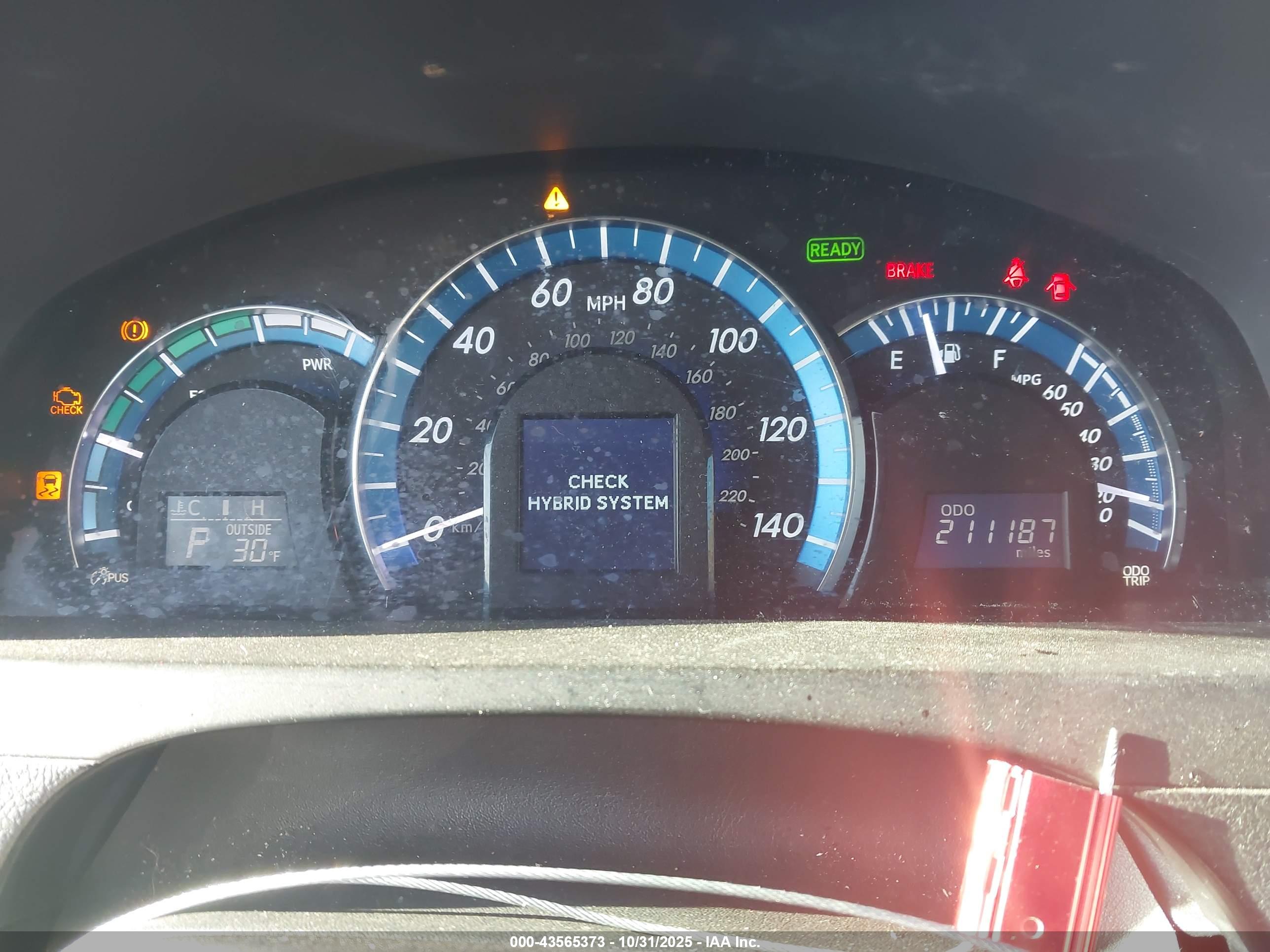 TOYOTA CAMRY image 7