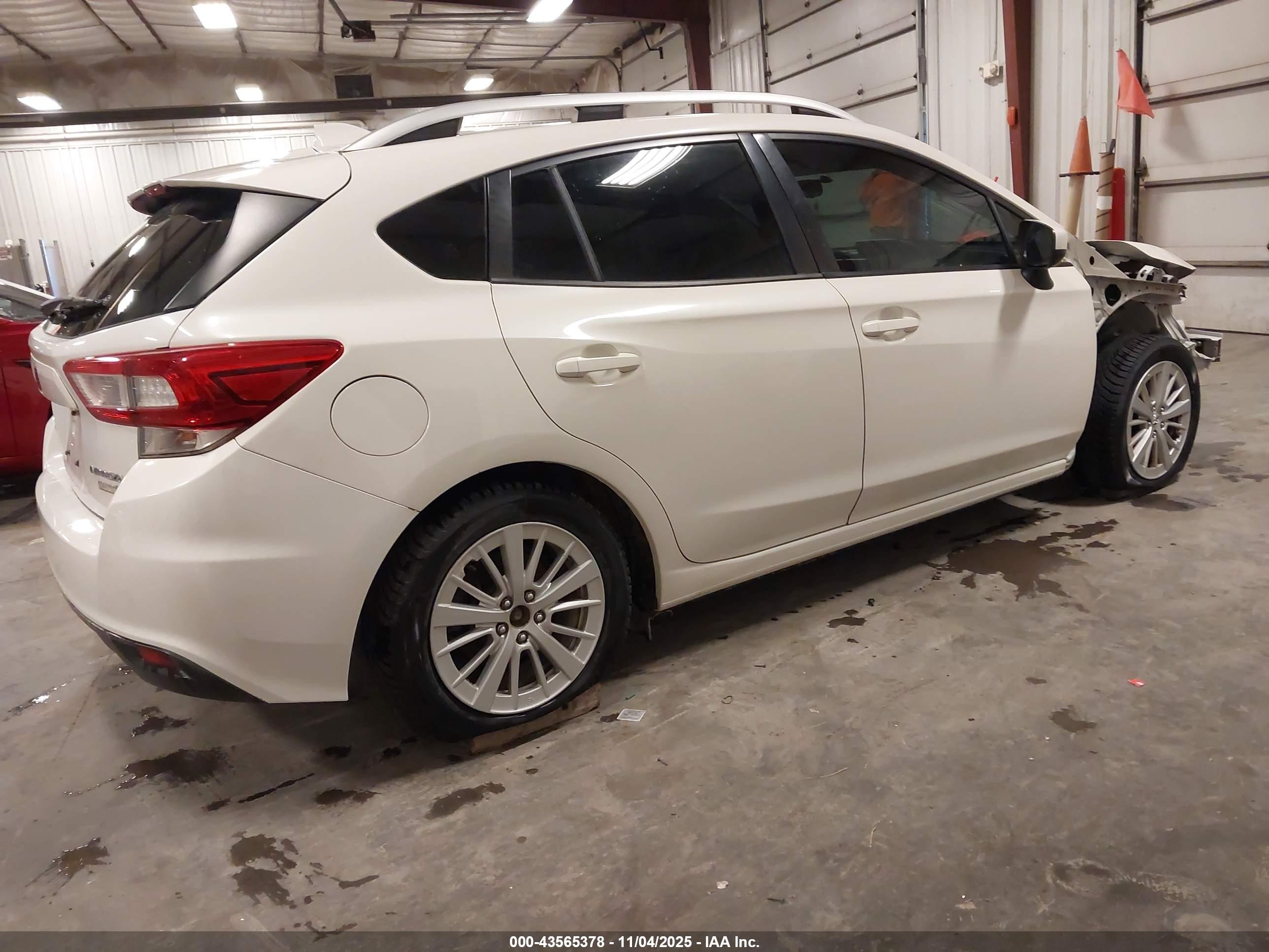 SUBARU IMPREZA image 4