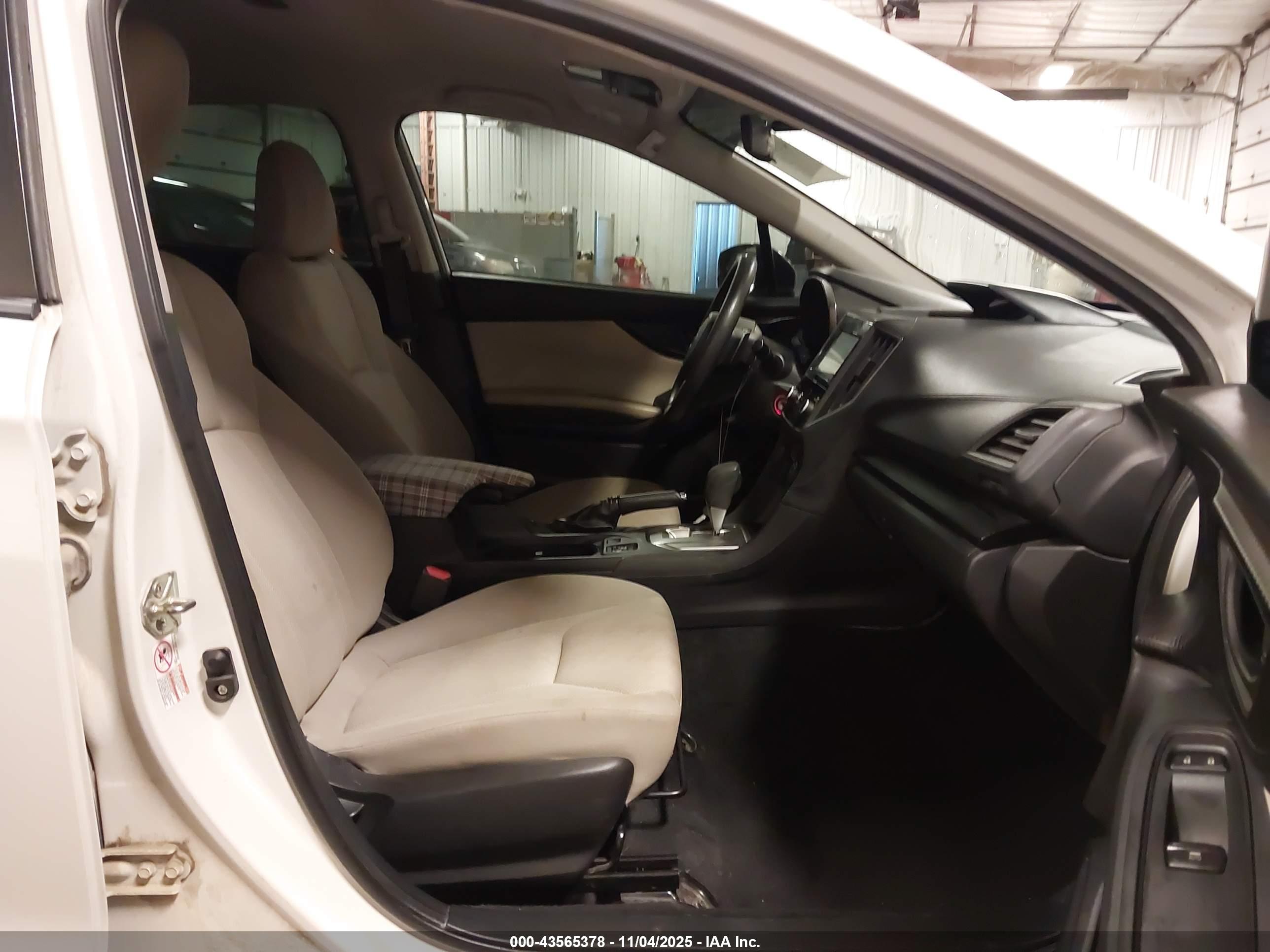 SUBARU IMPREZA image 5