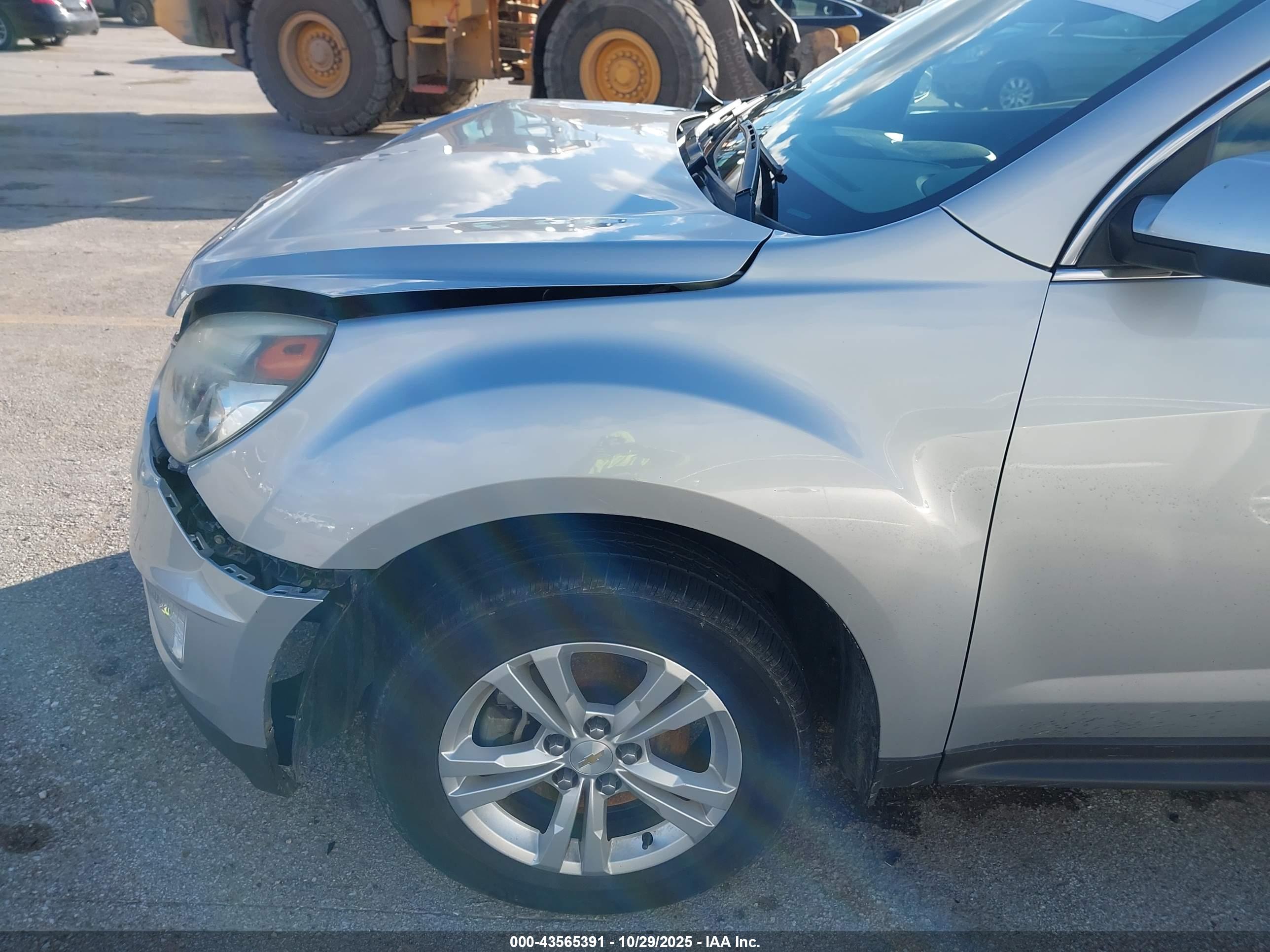 CHEVROLET EQUINOX image 6