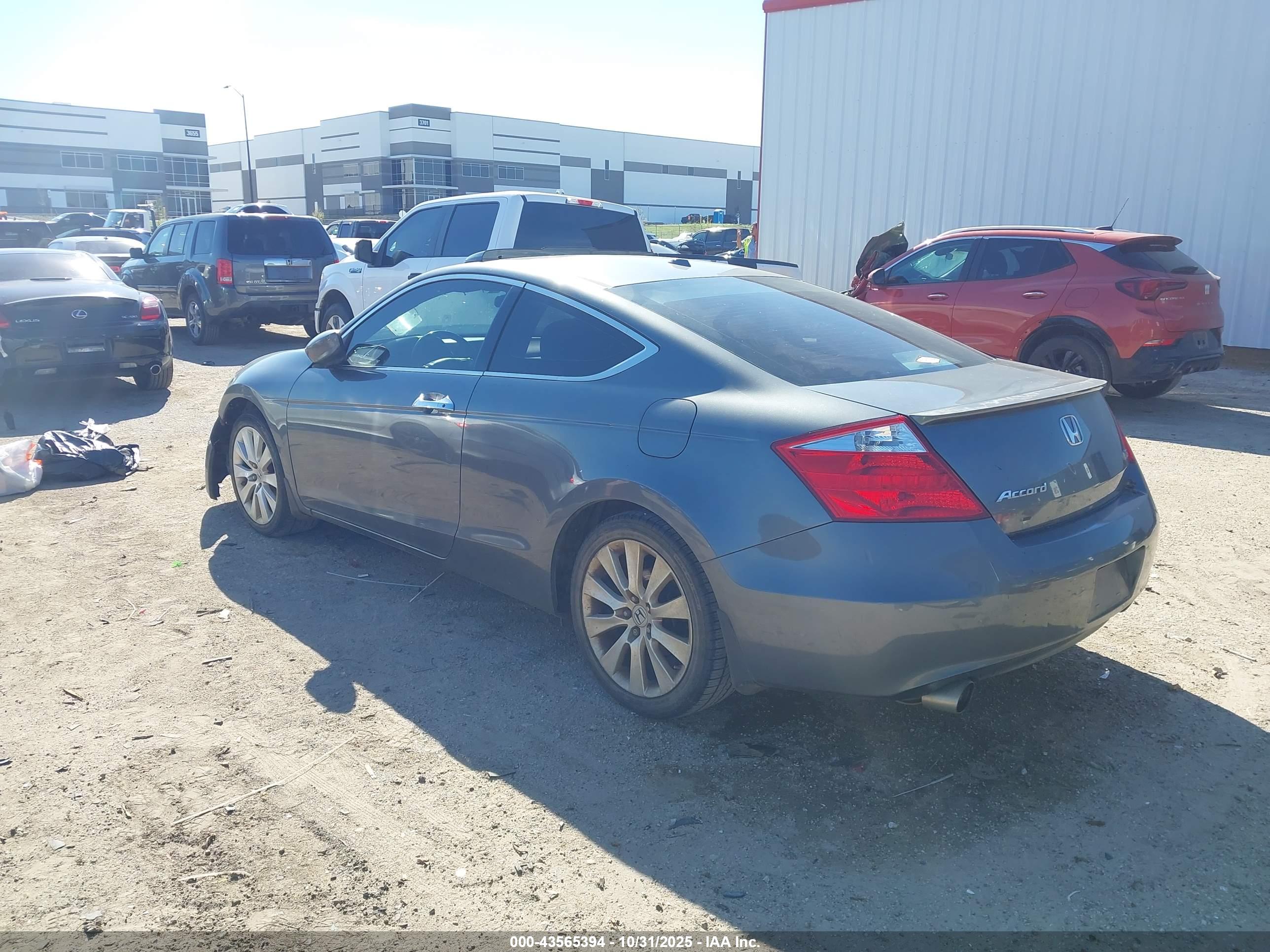 HONDA ACCORD image 3