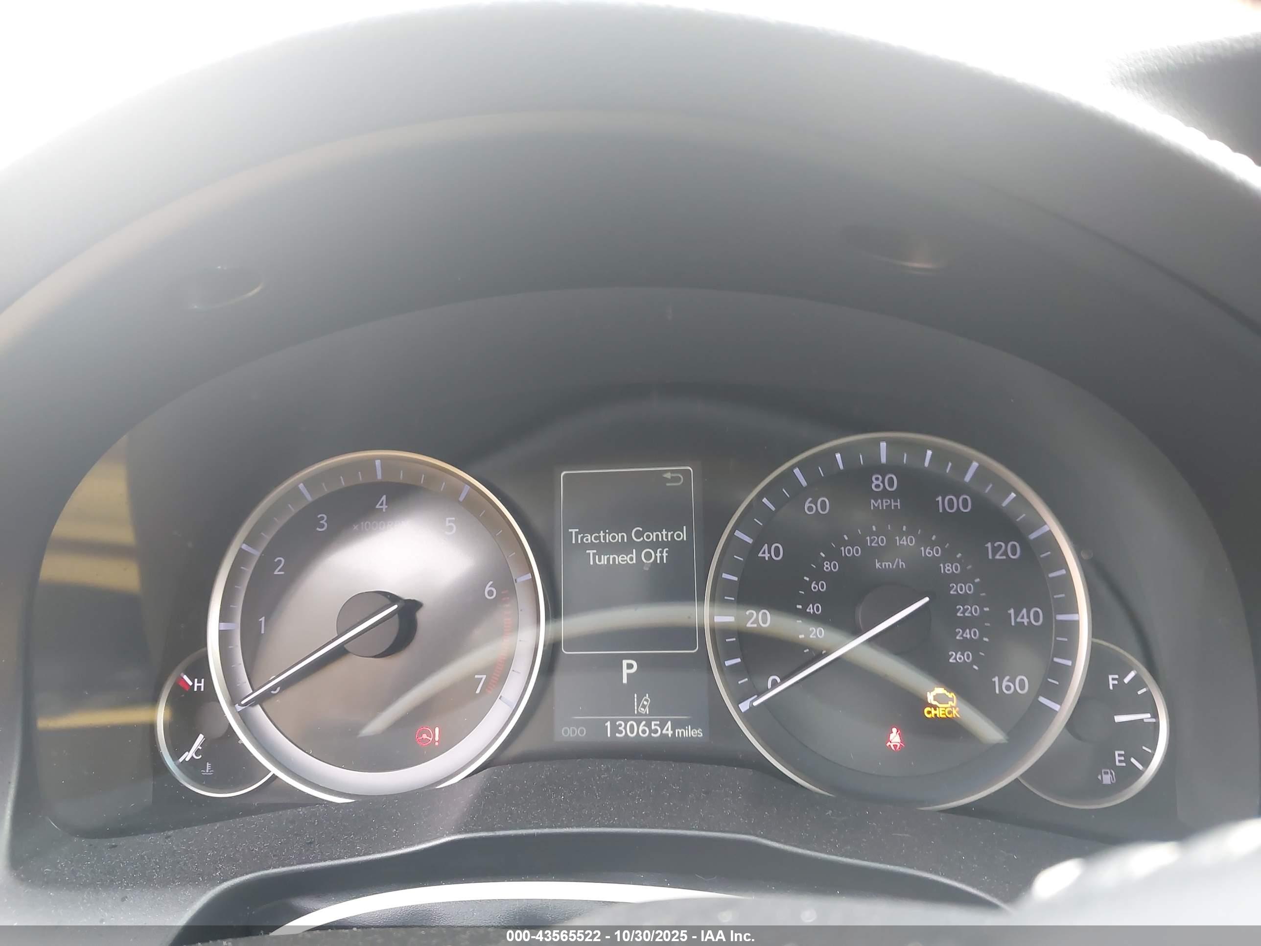 LEXUS ES image 7