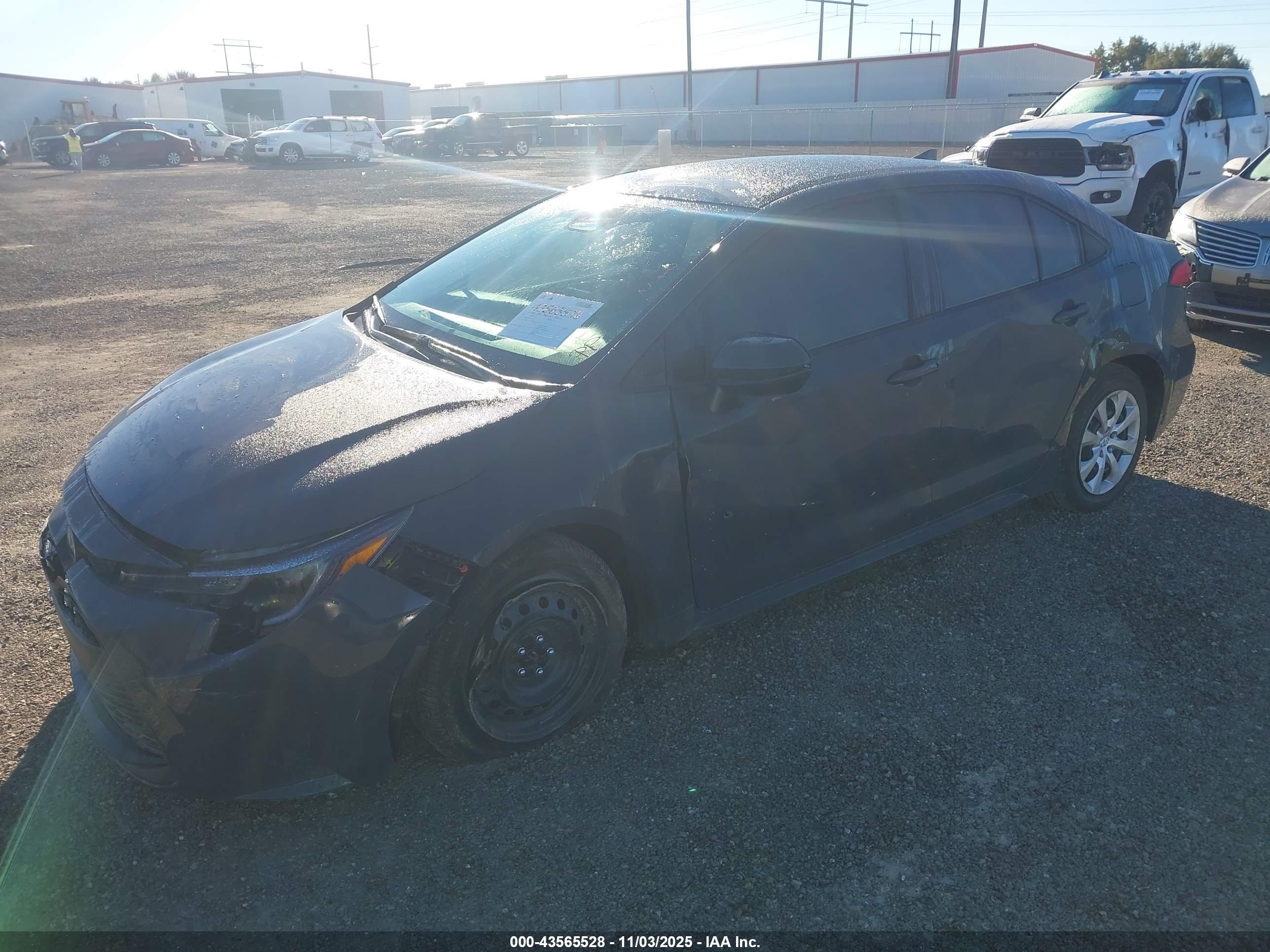 TOYOTA COROLLA image 2
