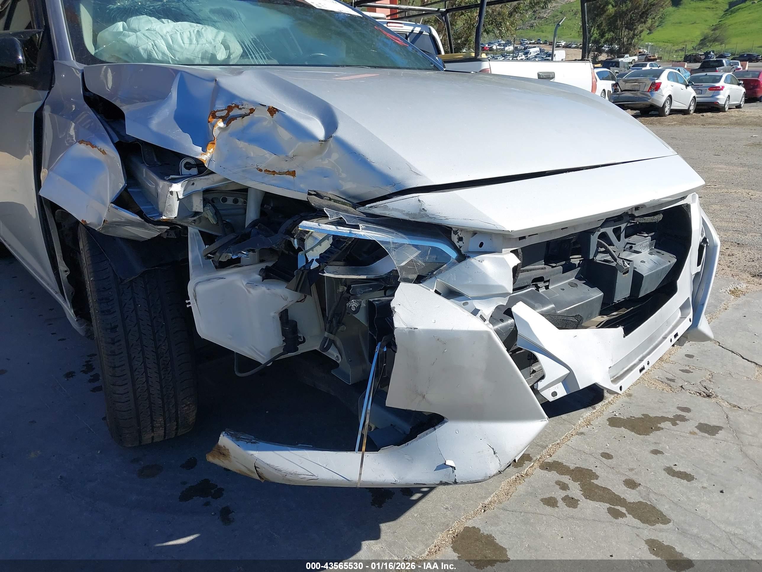NISSAN SENTRA image 6