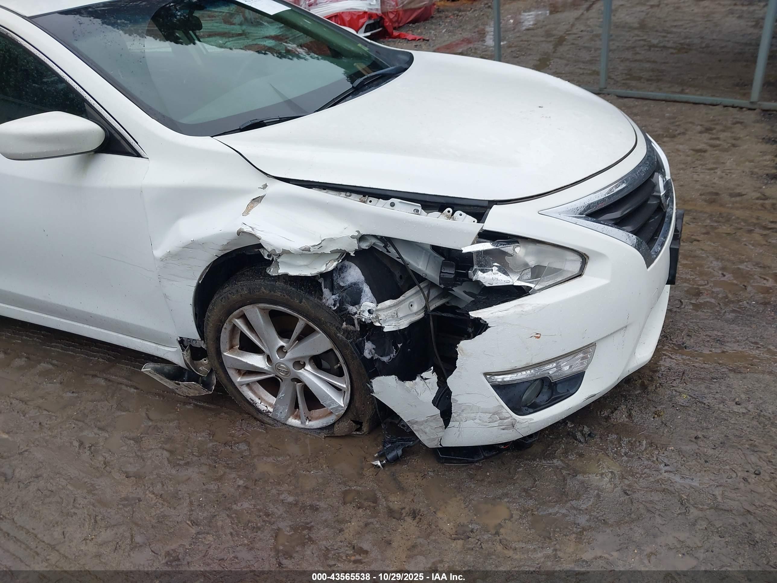 NISSAN ALTIMA image 6