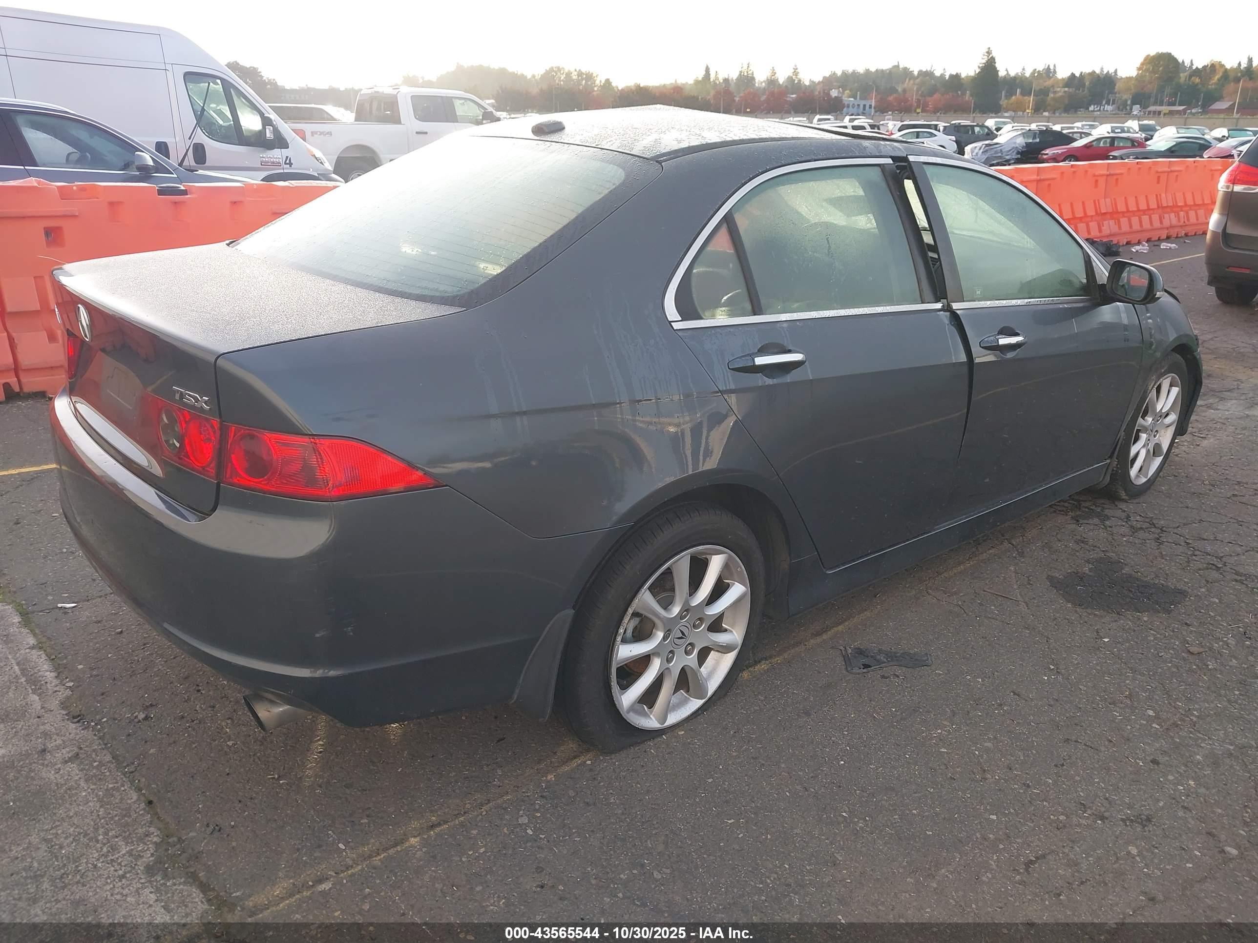 ACURA TSX image 4