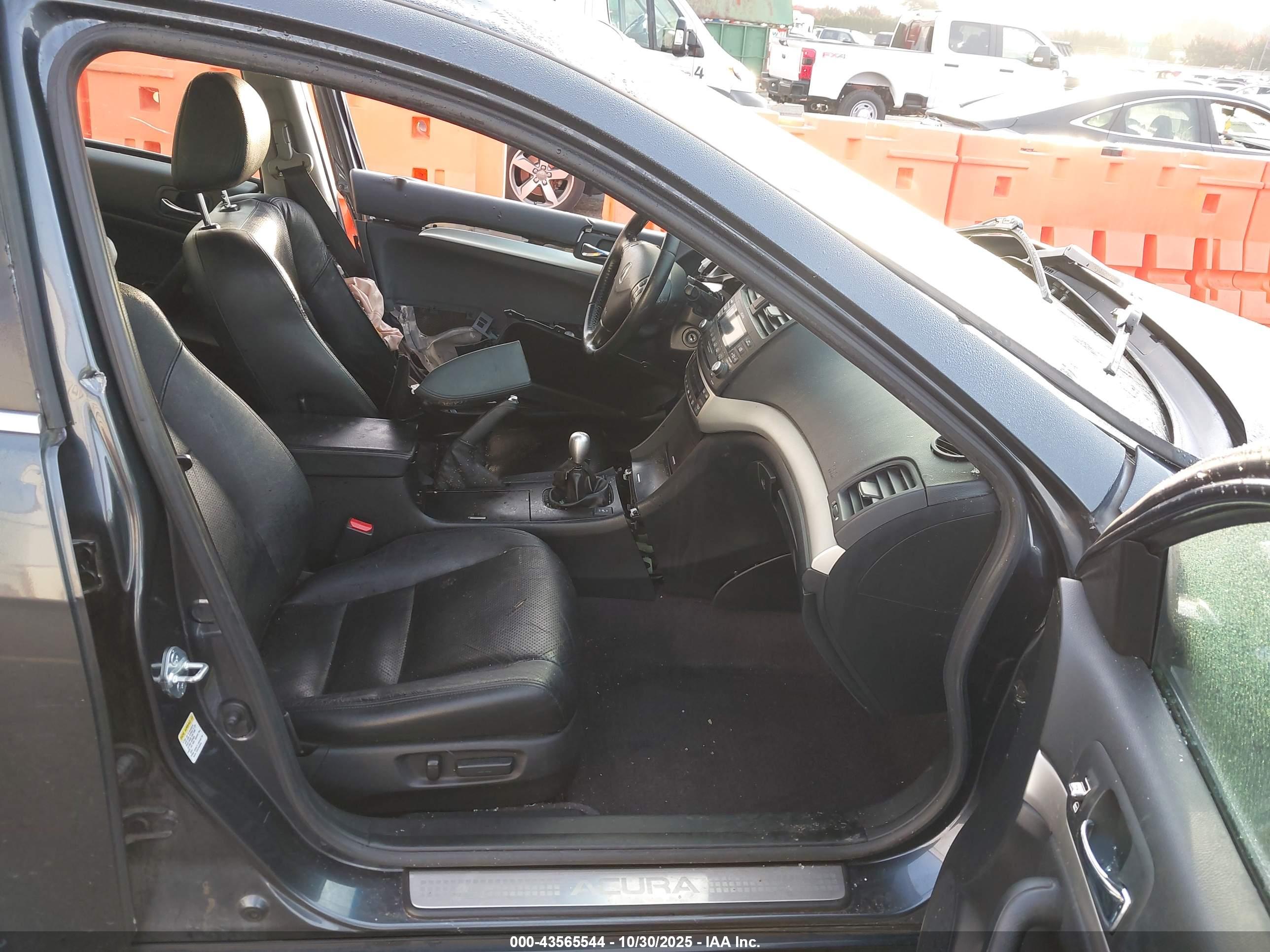 ACURA TSX image 5