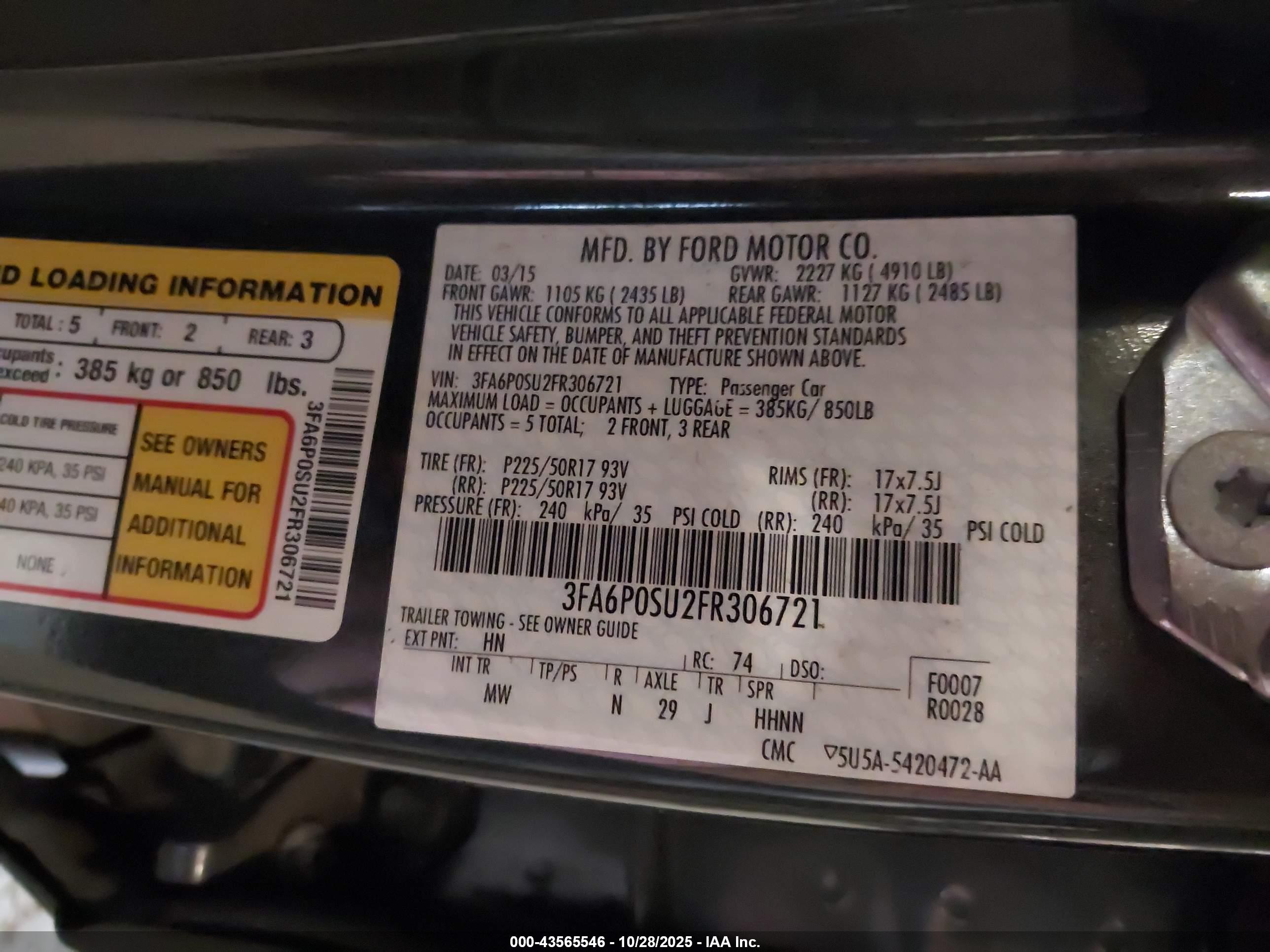 FORD FUSION image 9