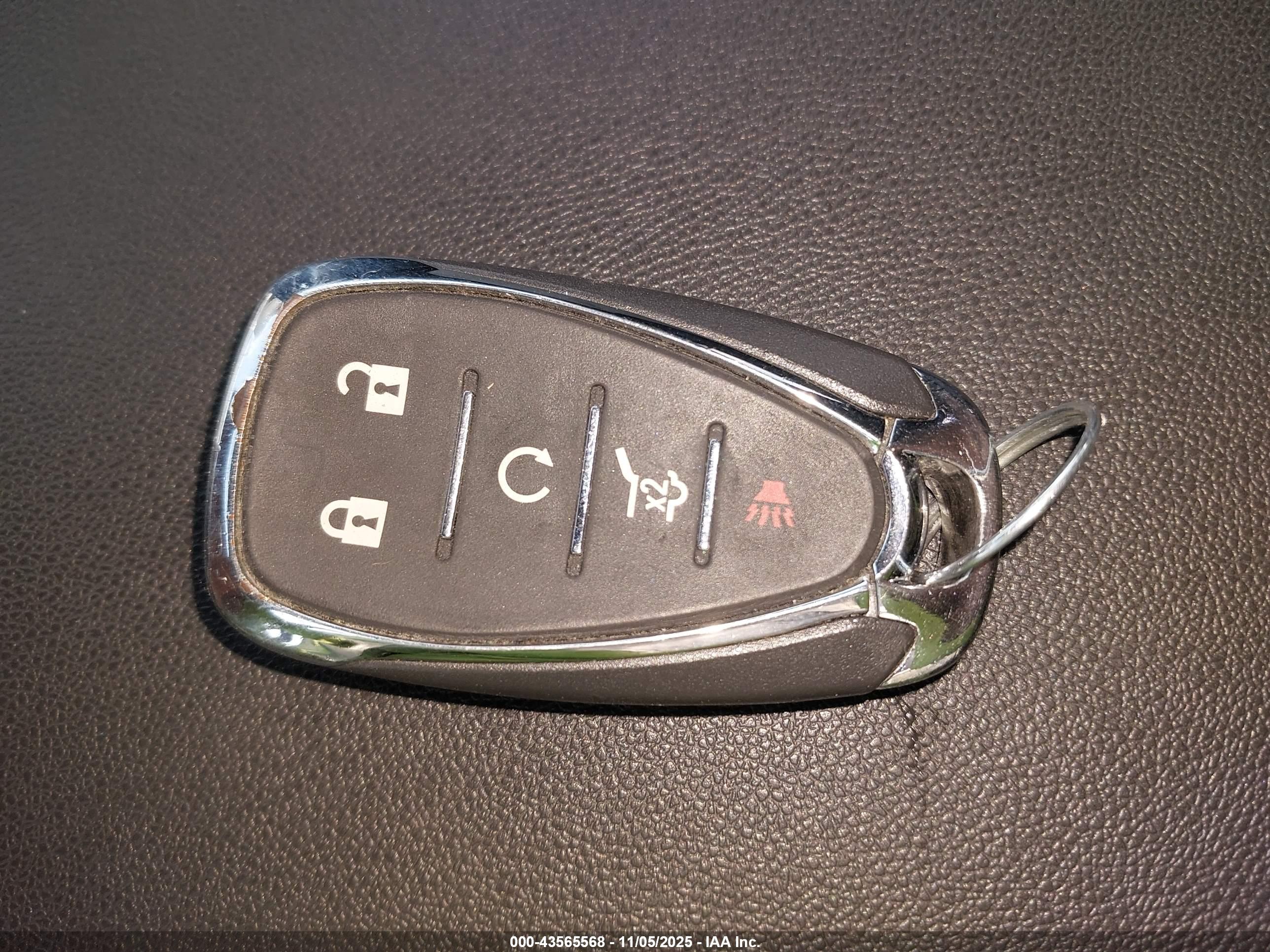 CHEVROLET EQUINOX image 11