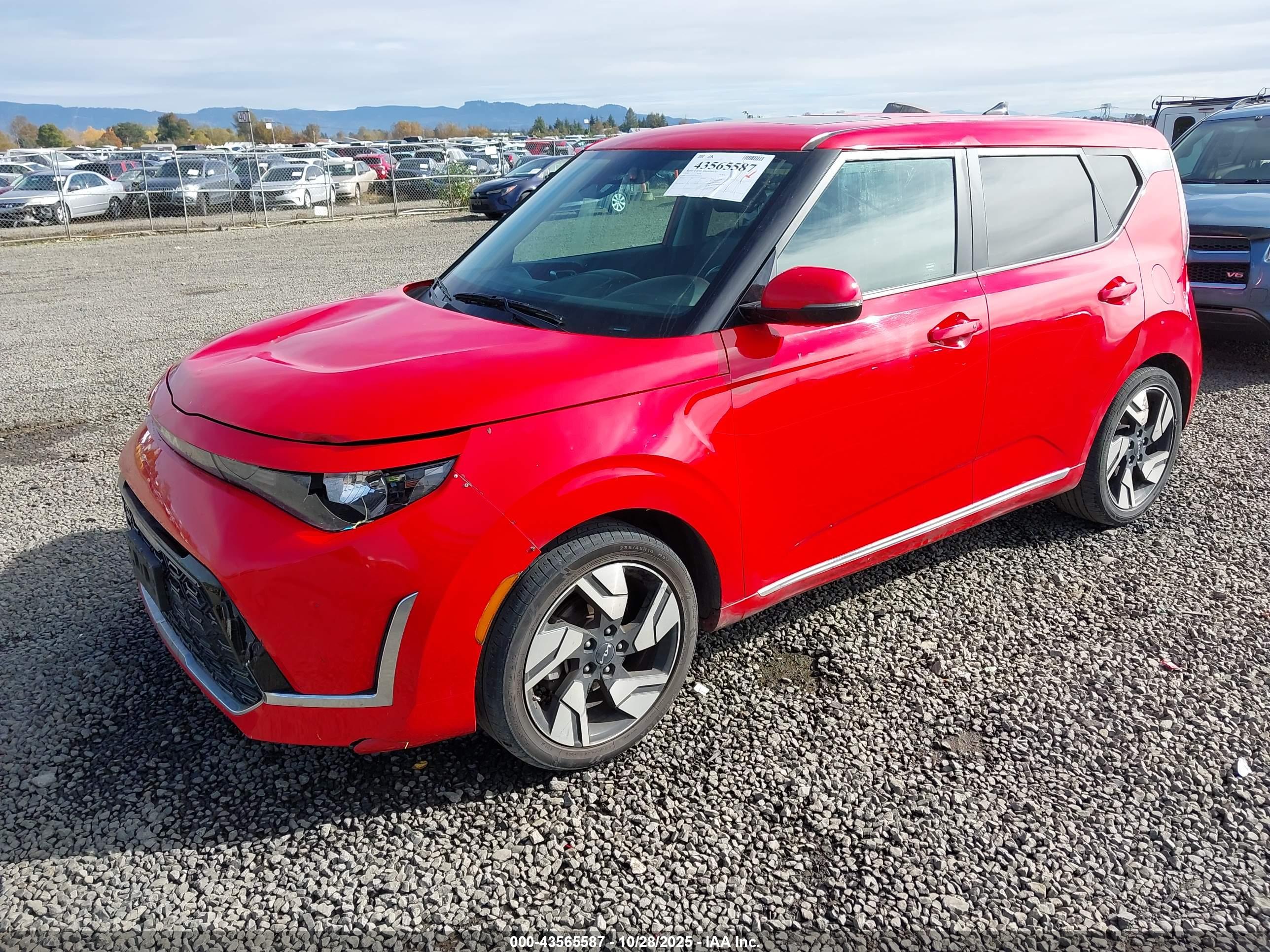 KIA SOUL image 2