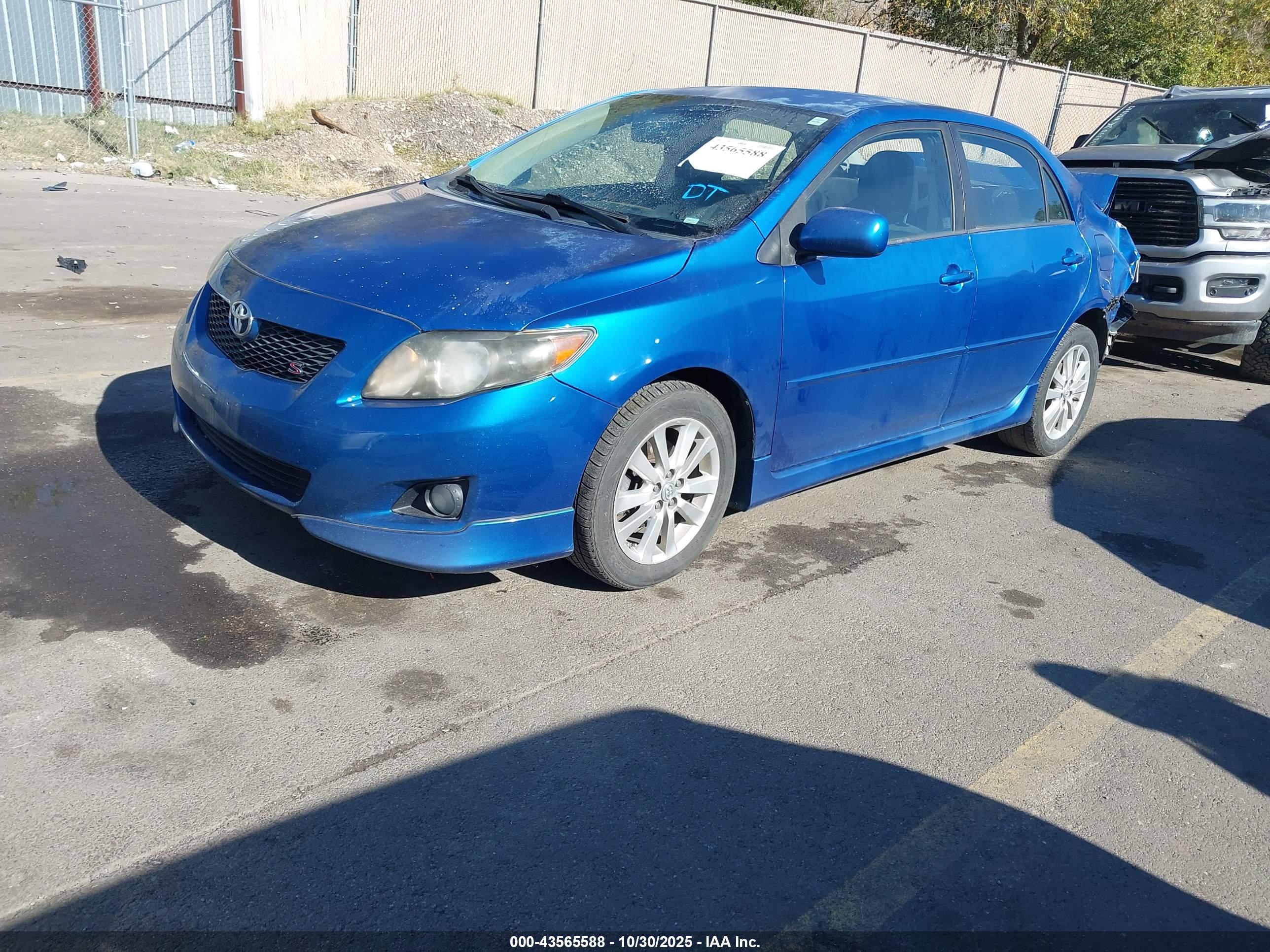 TOYOTA COROLLA image 2
