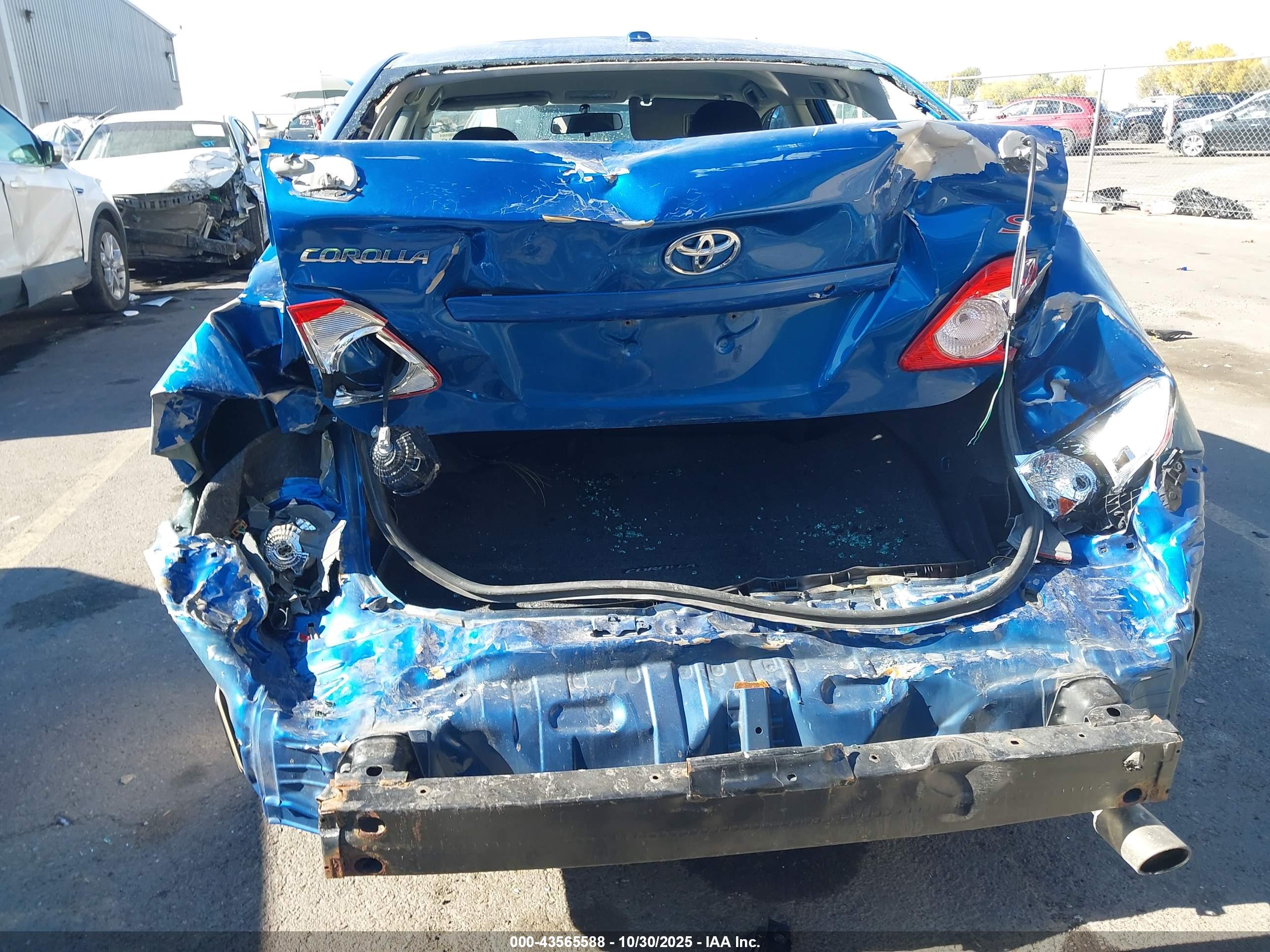 TOYOTA COROLLA image 6