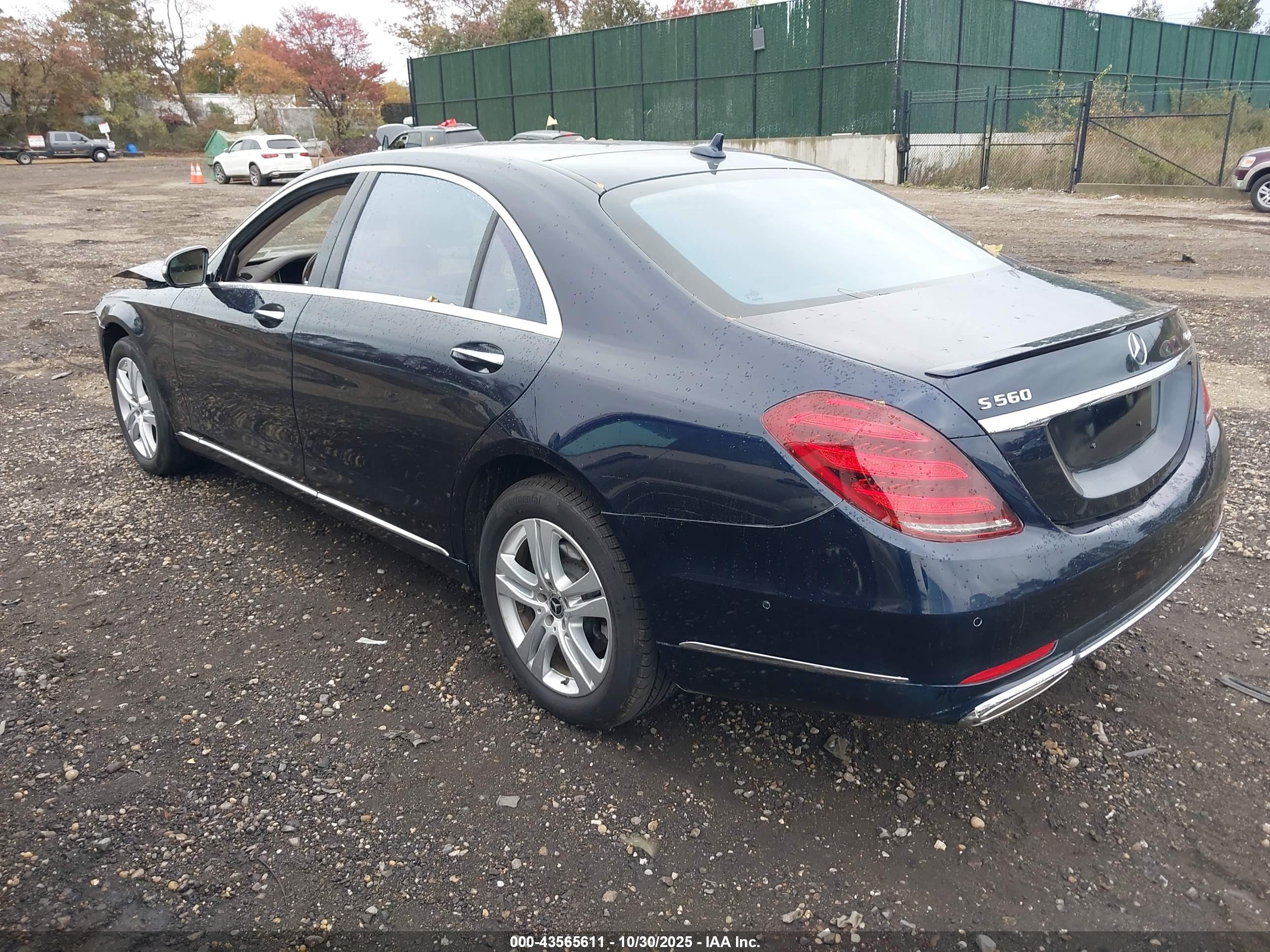 MERCEDES-BENZ S image 3
