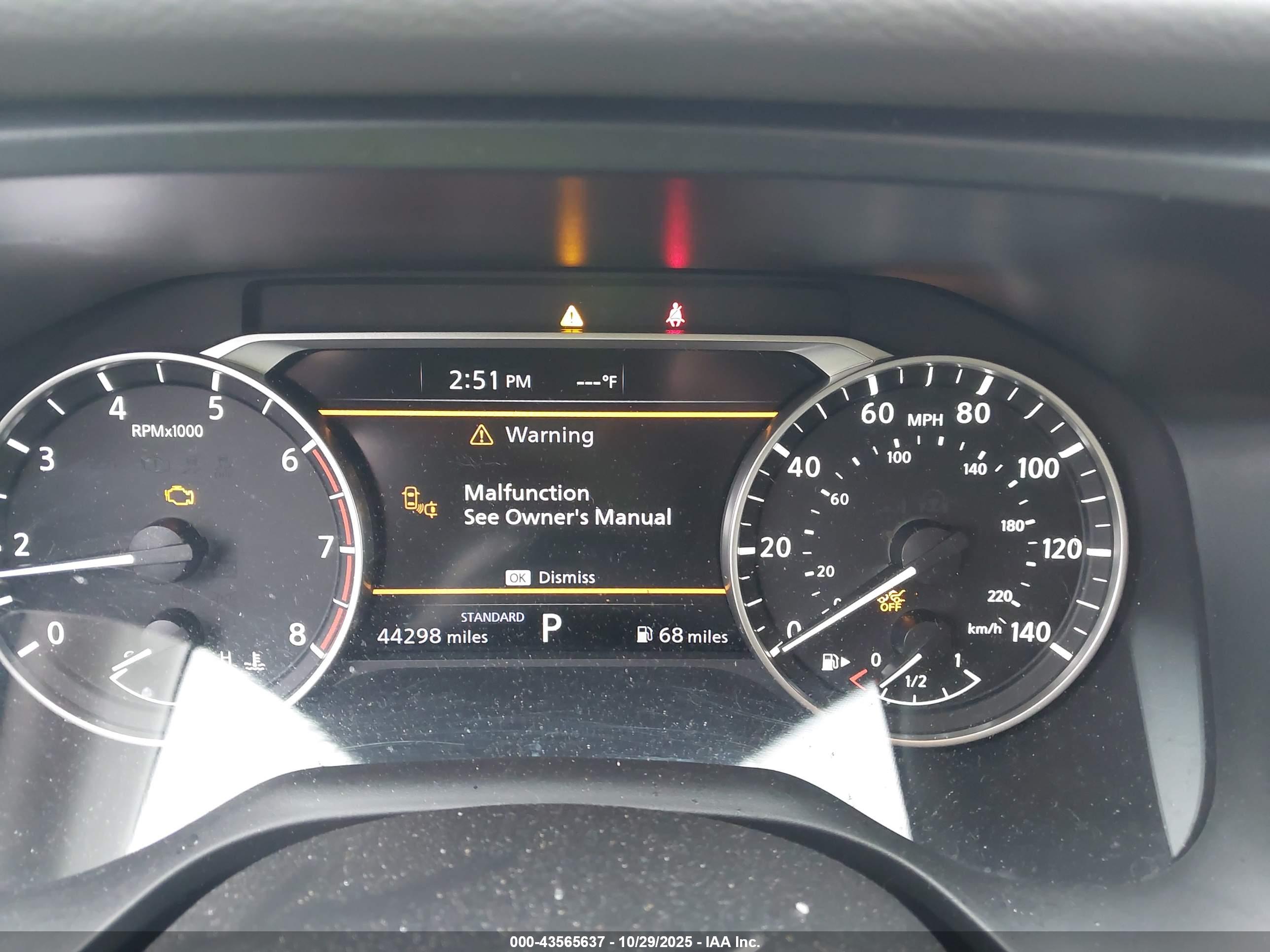 NISSAN ROGUE image 7