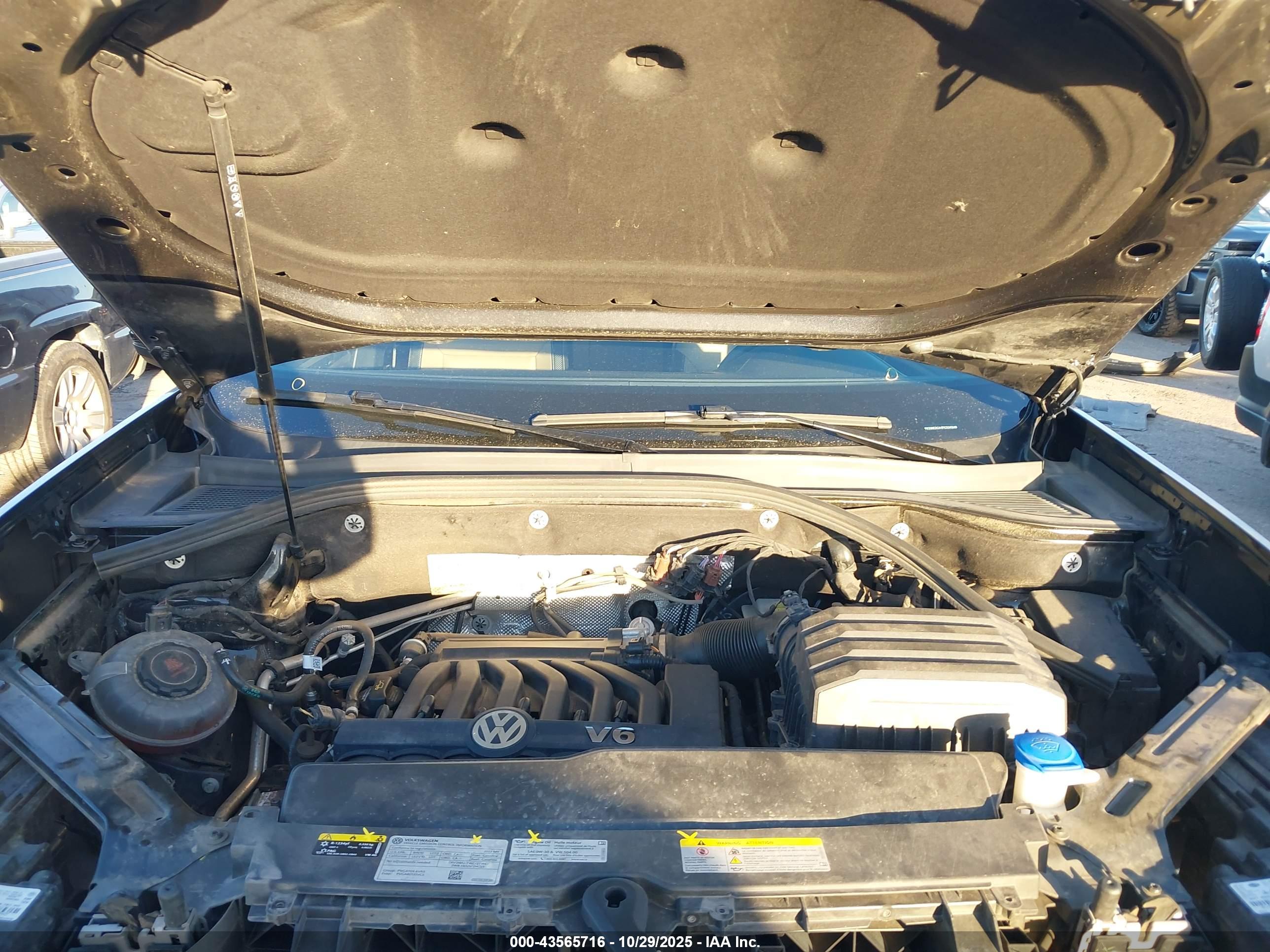 VOLKSWAGEN ATLAS image 10