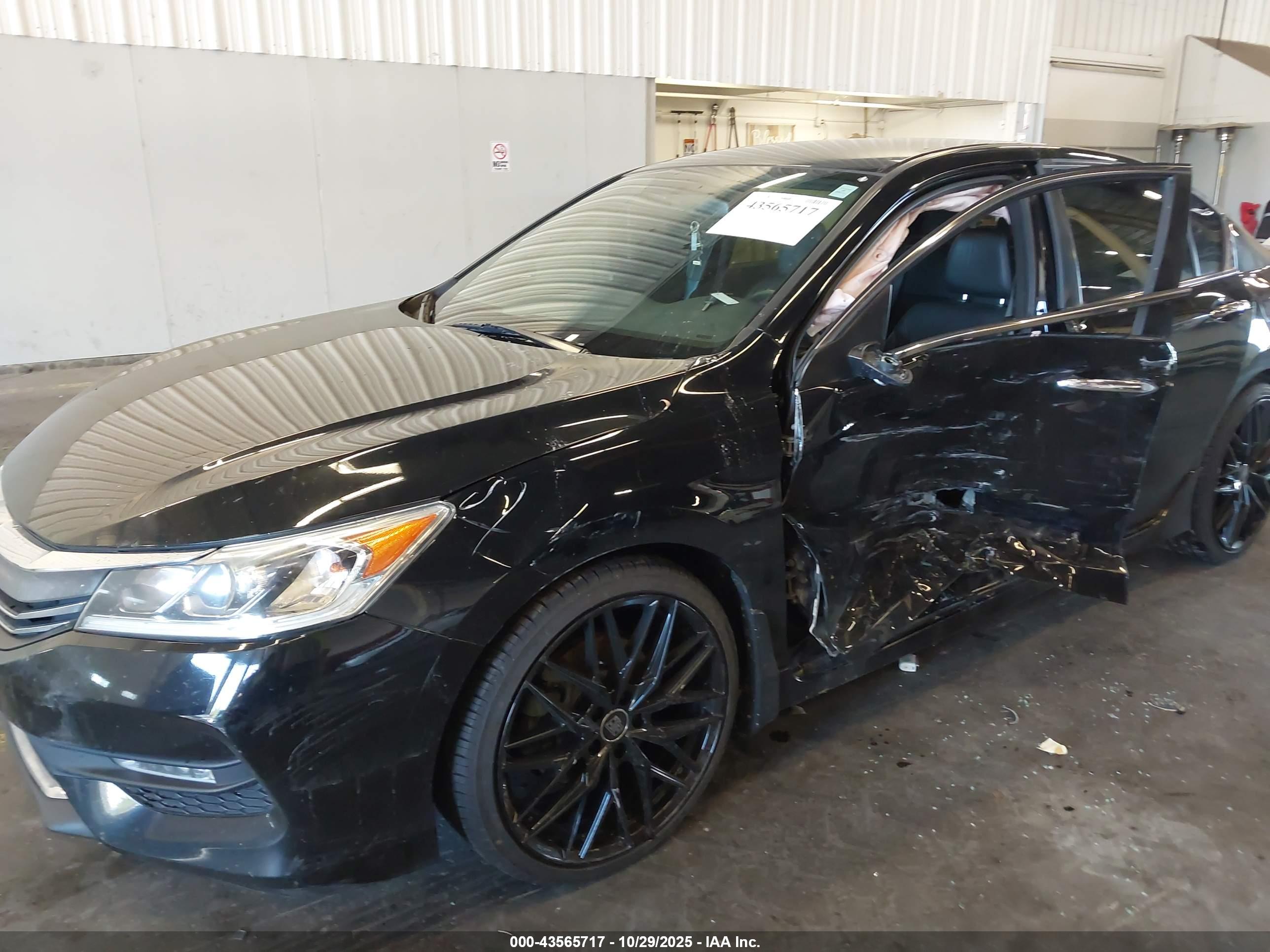 HONDA ACCORD image 6