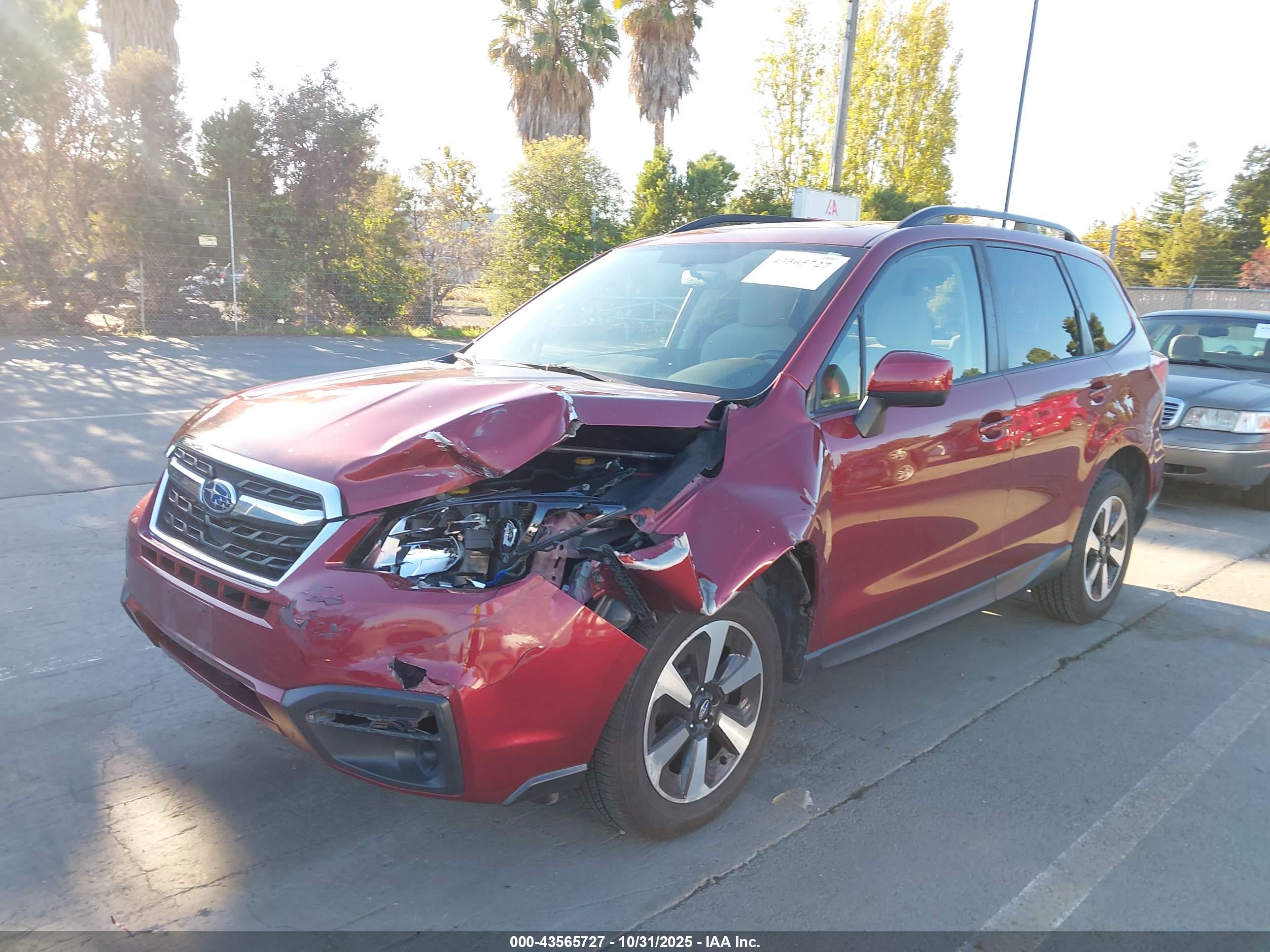 SUBARU FORESTER image 6