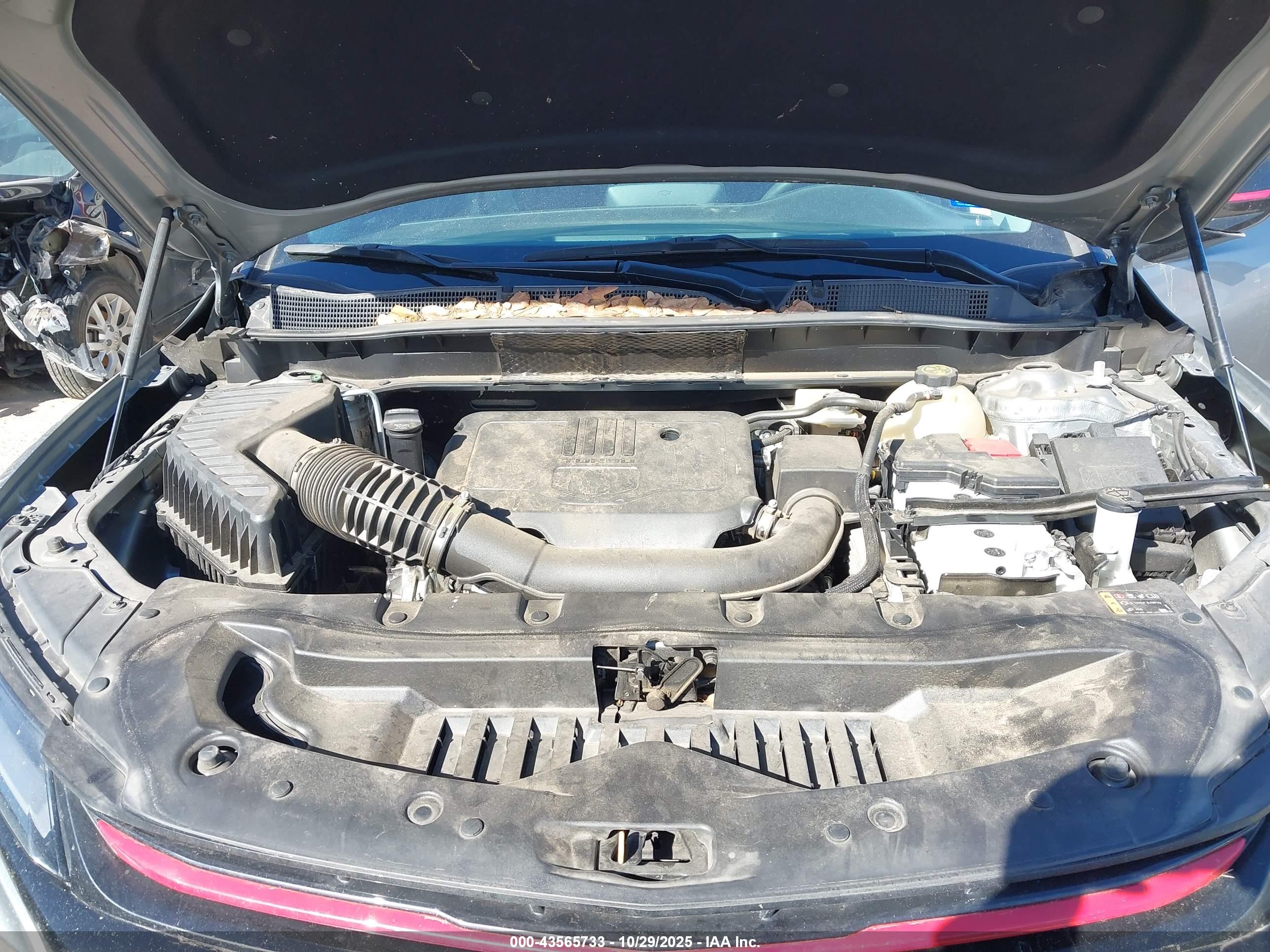 CHEVROLET BLAZER image 10