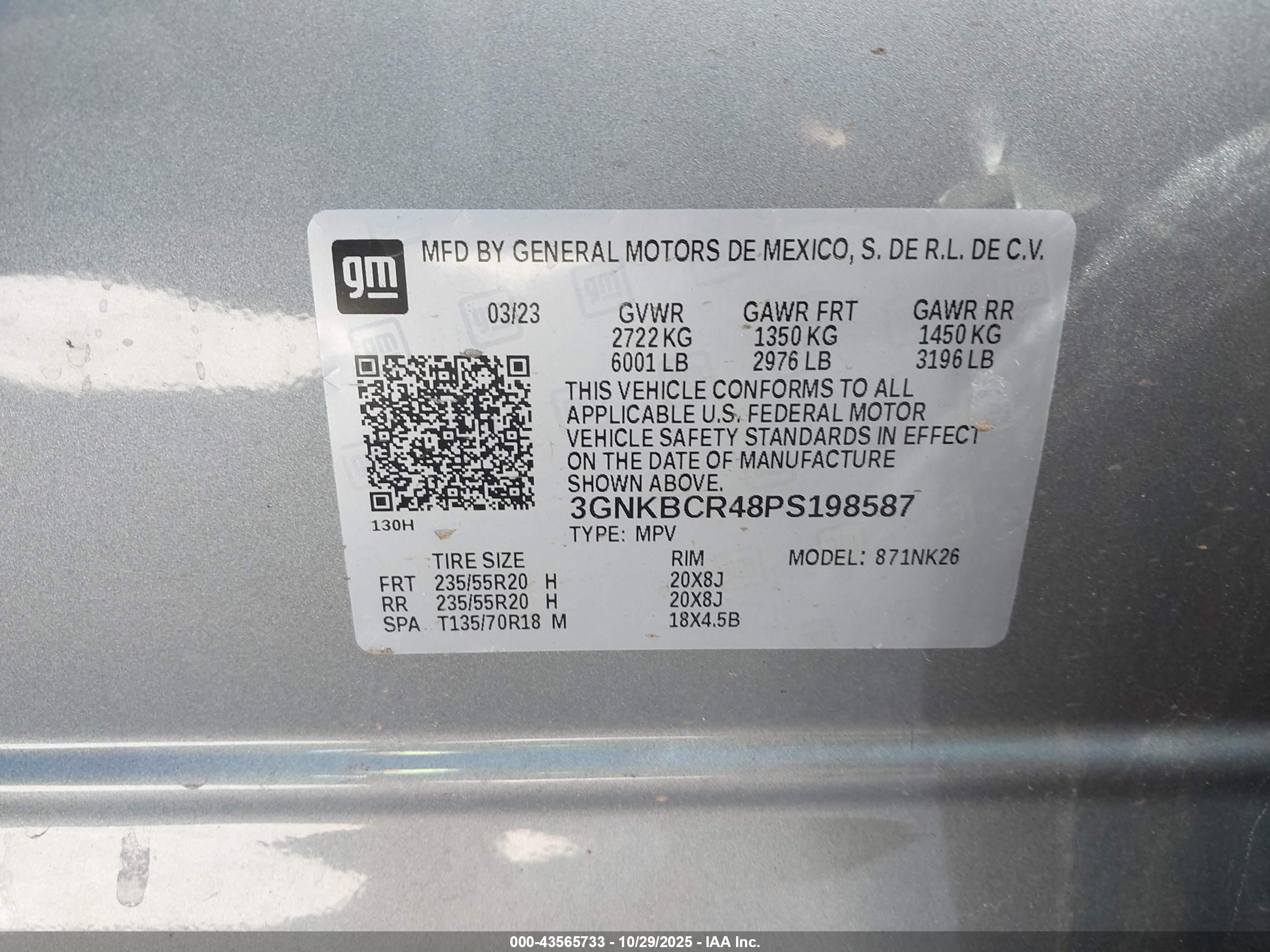 CHEVROLET BLAZER image 9