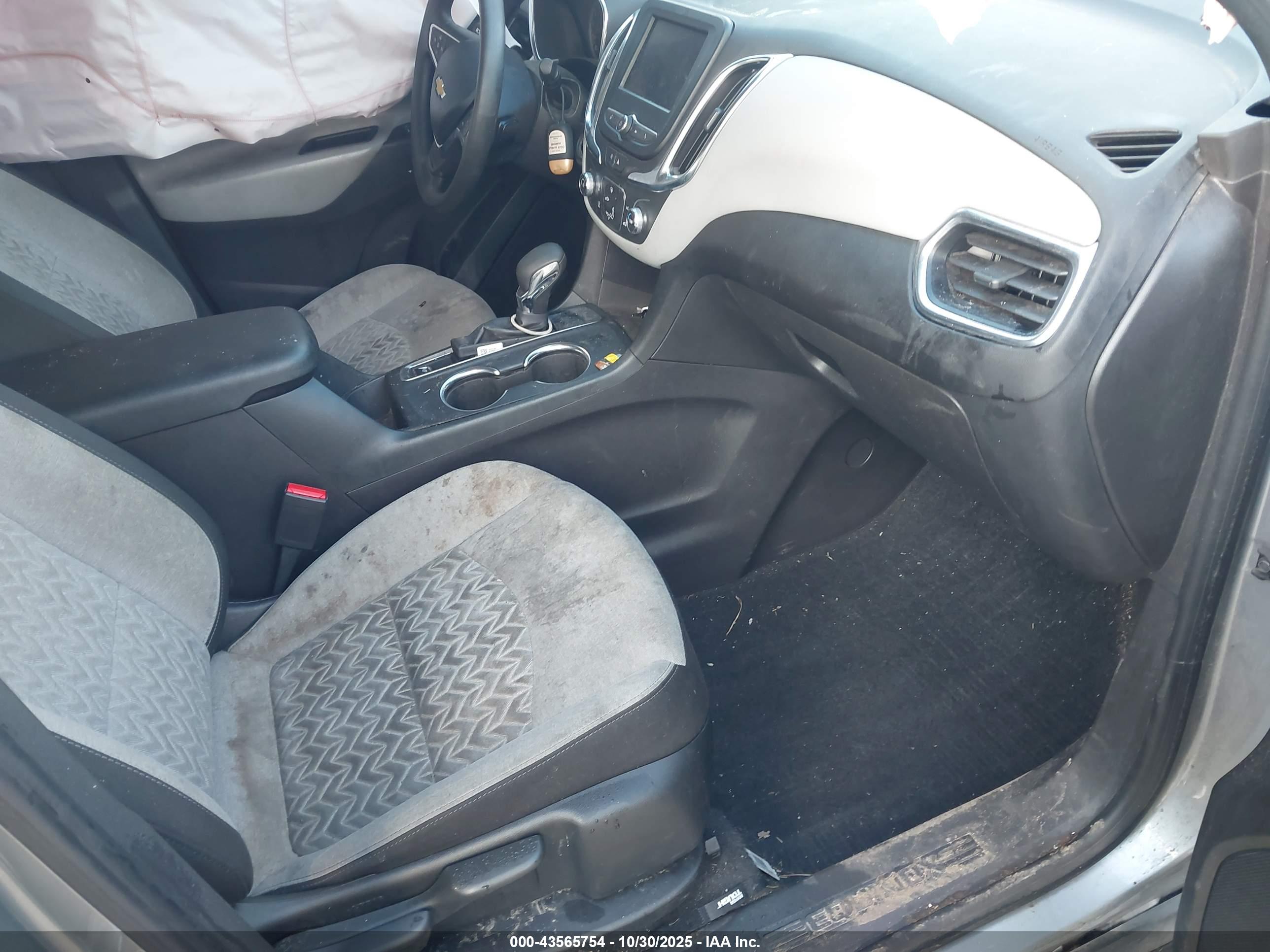 CHEVROLET EQUINOX image 5