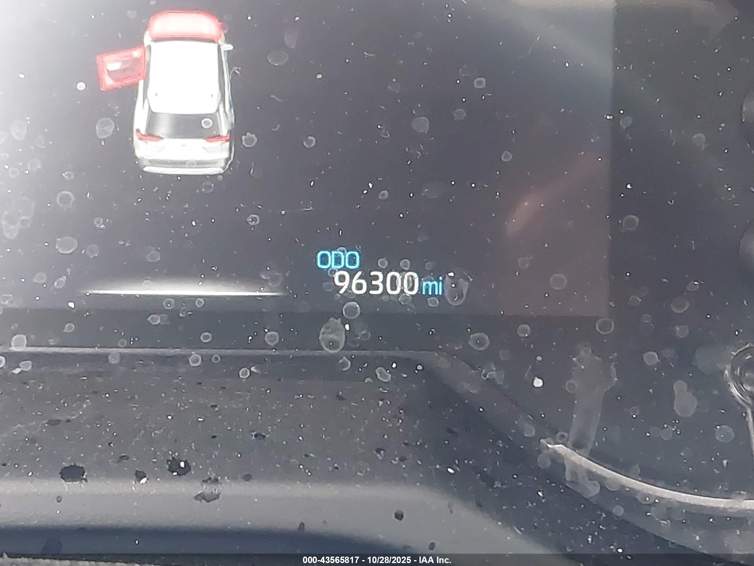 TOYOTA RAV4 image 7