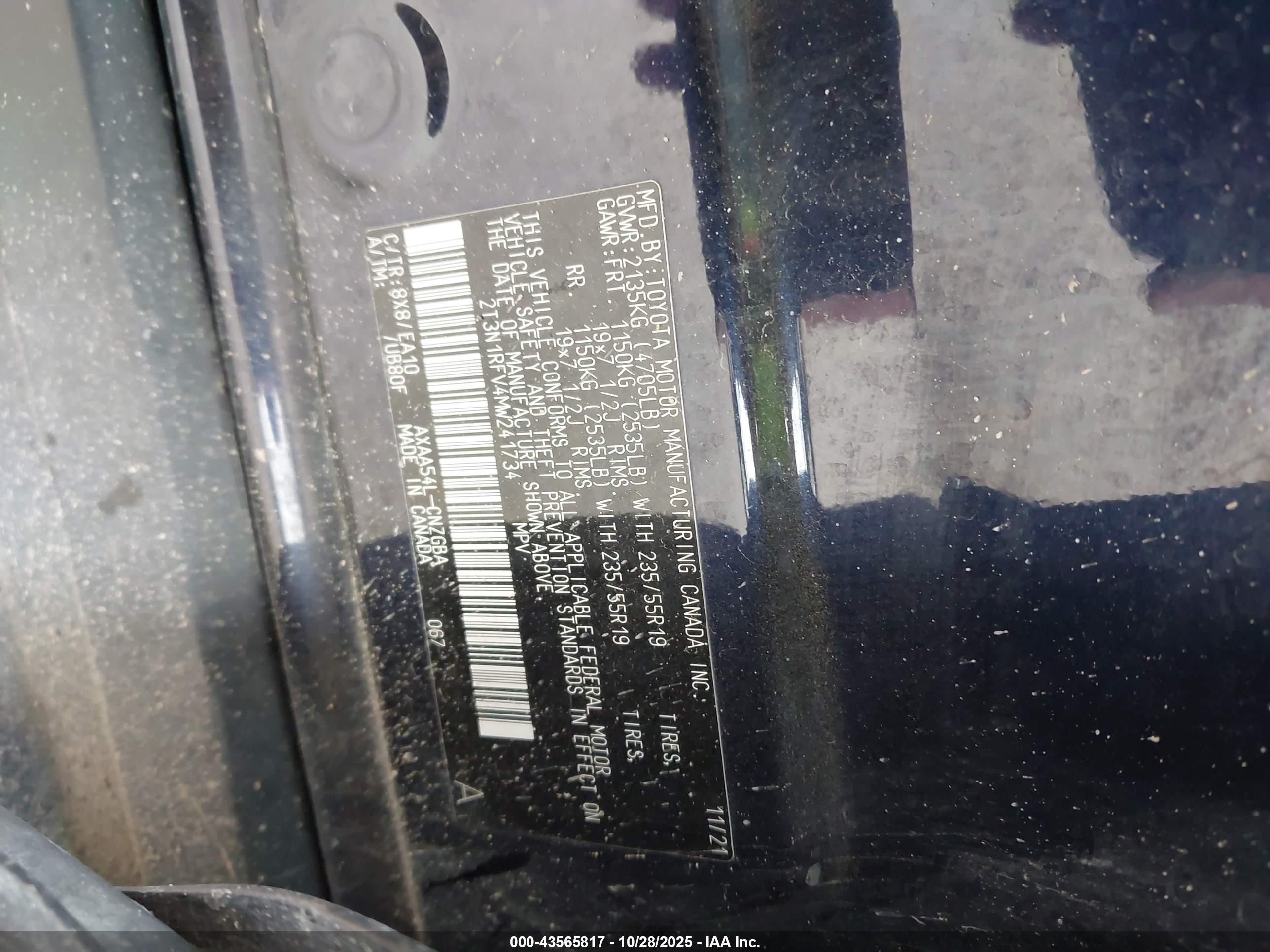 TOYOTA RAV4 image 9
