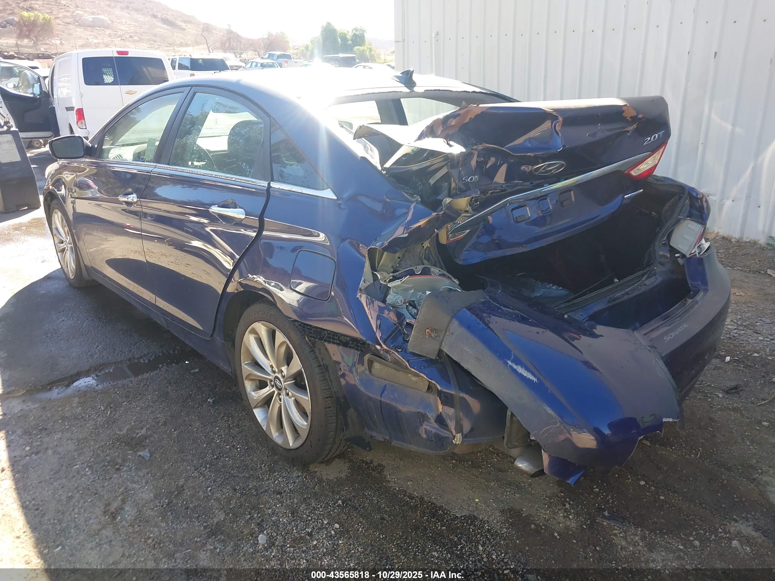 HYUNDAI SONATA image 3