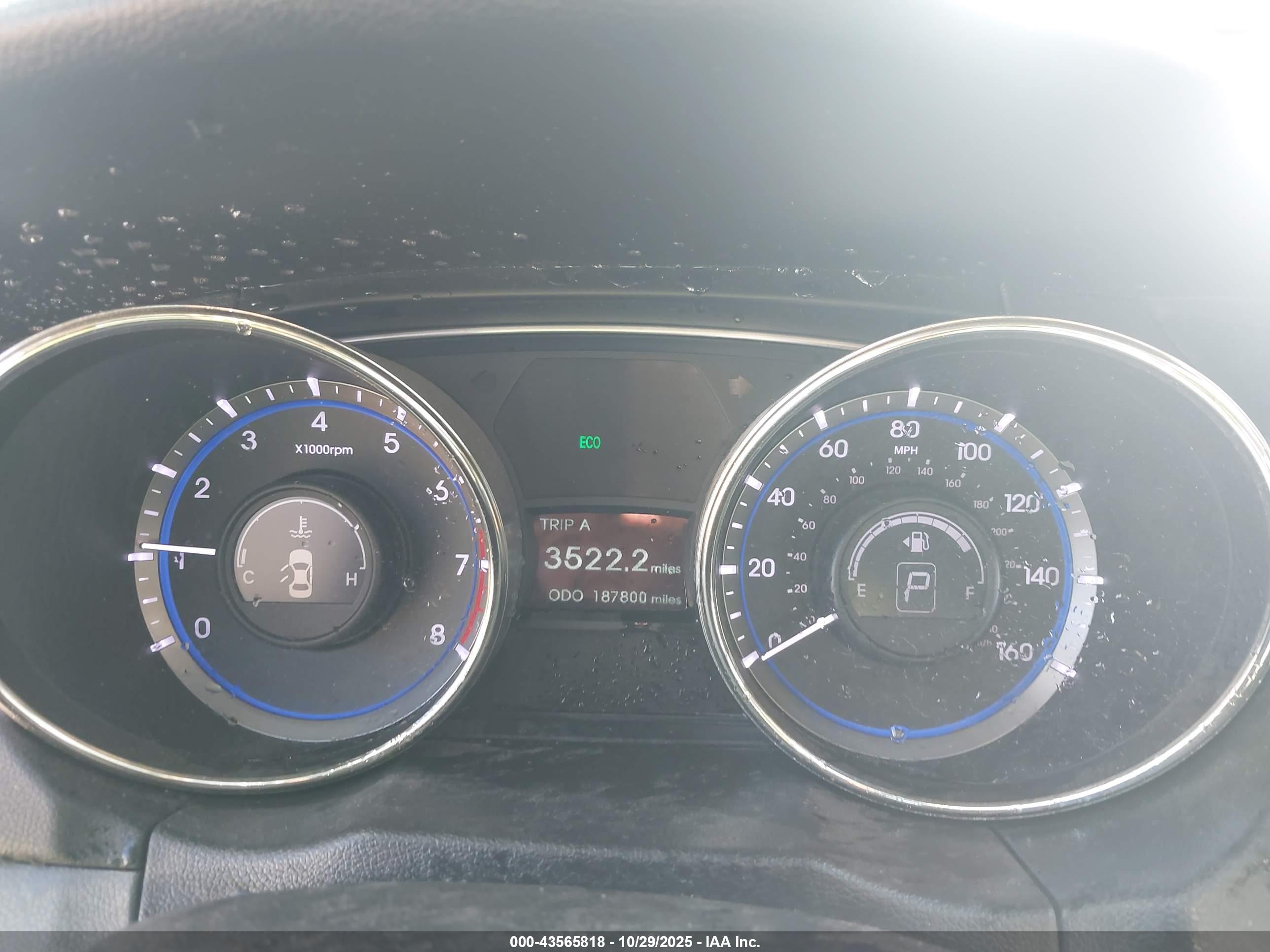 HYUNDAI SONATA image 7
