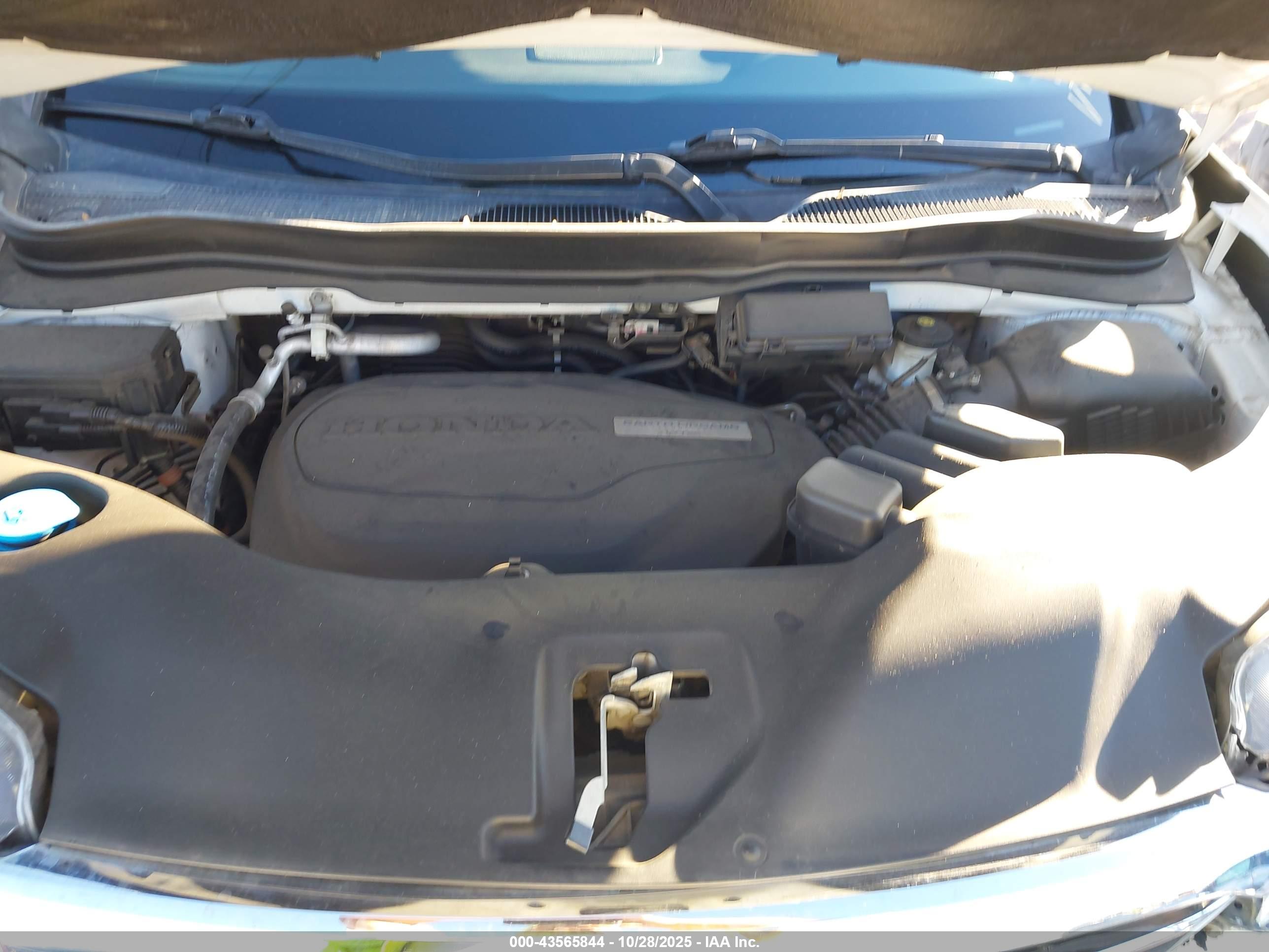 HONDA PILOT image 10