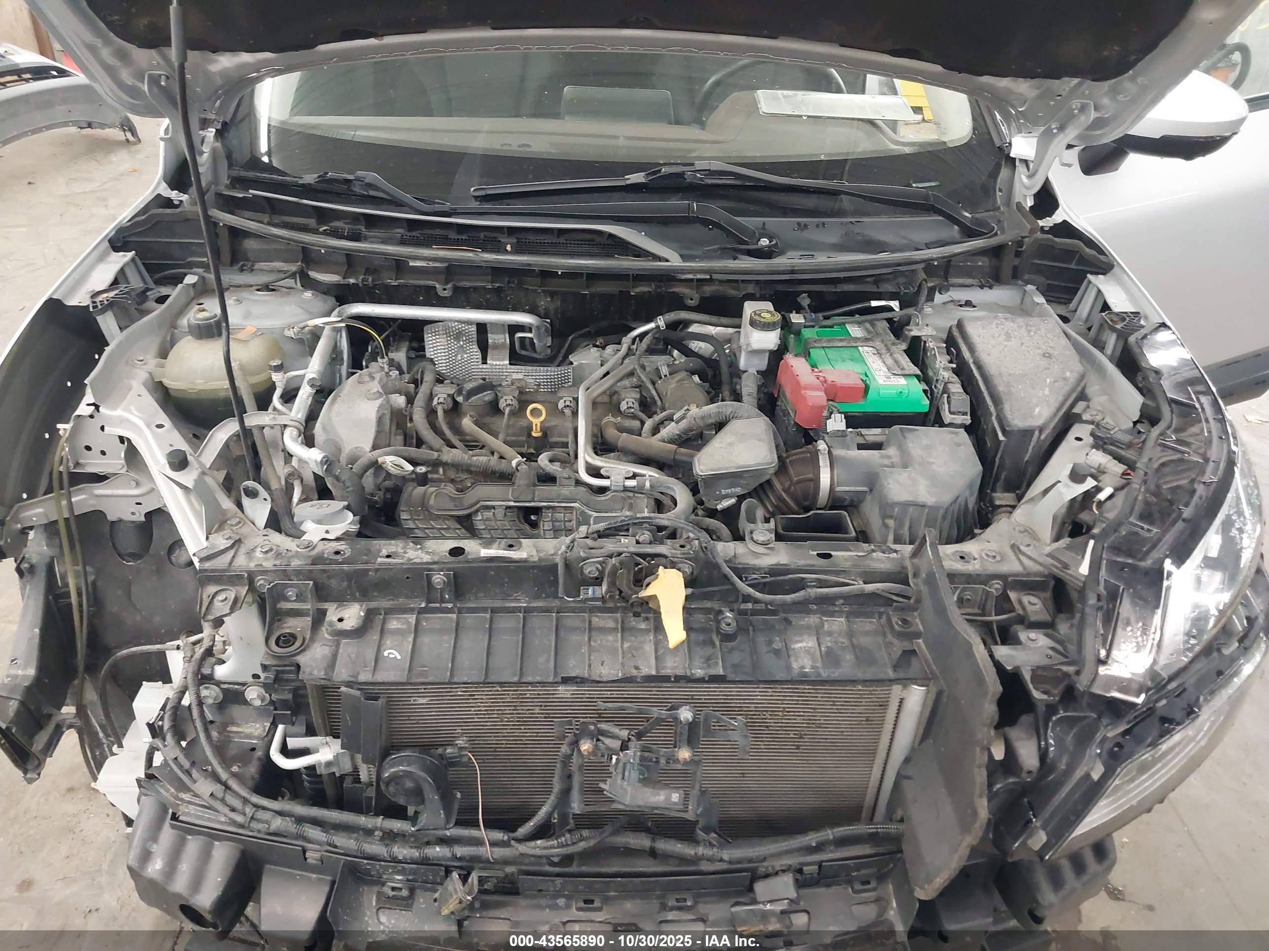 NISSAN ROGUE image 10