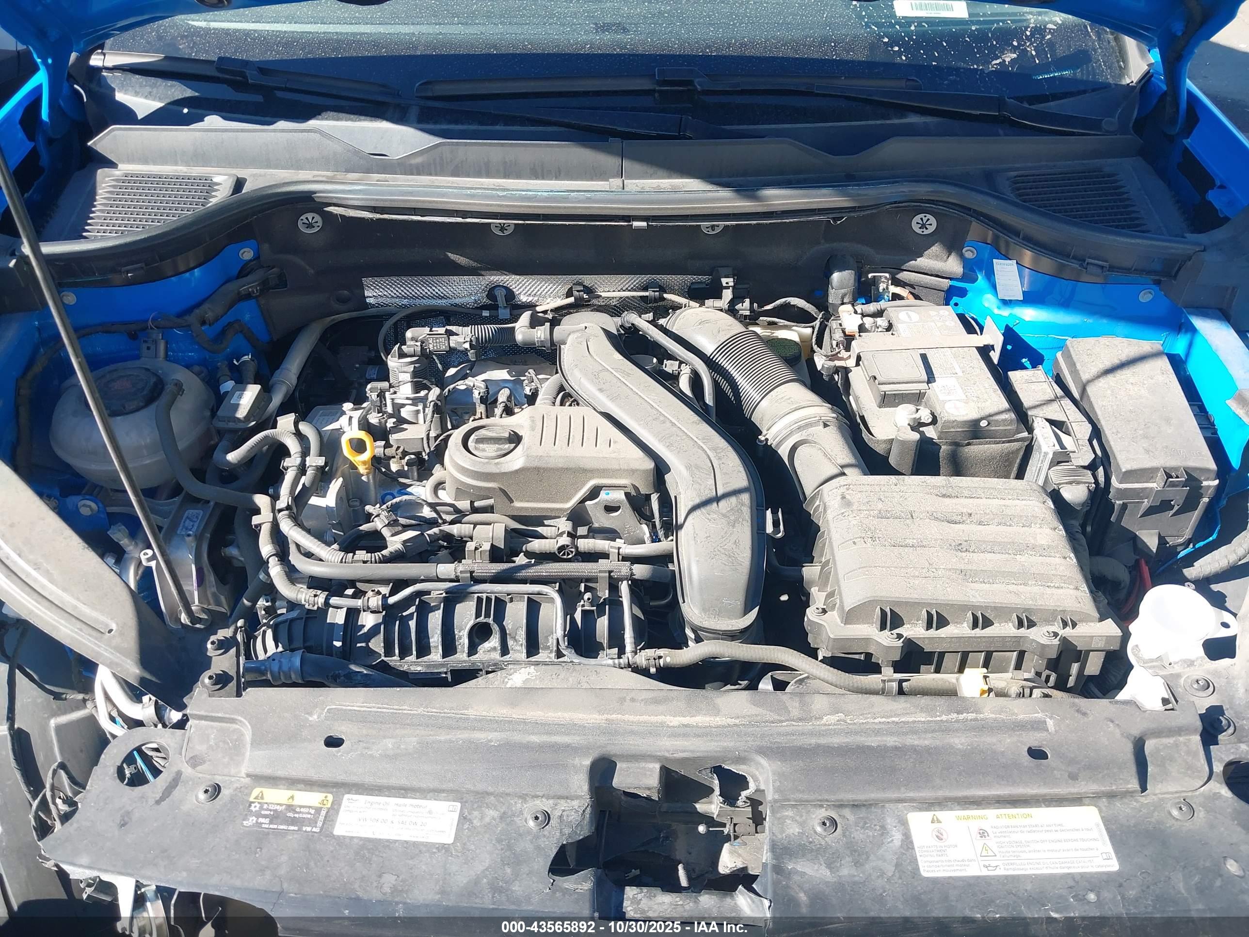 VOLKSWAGEN TAOS image 10
