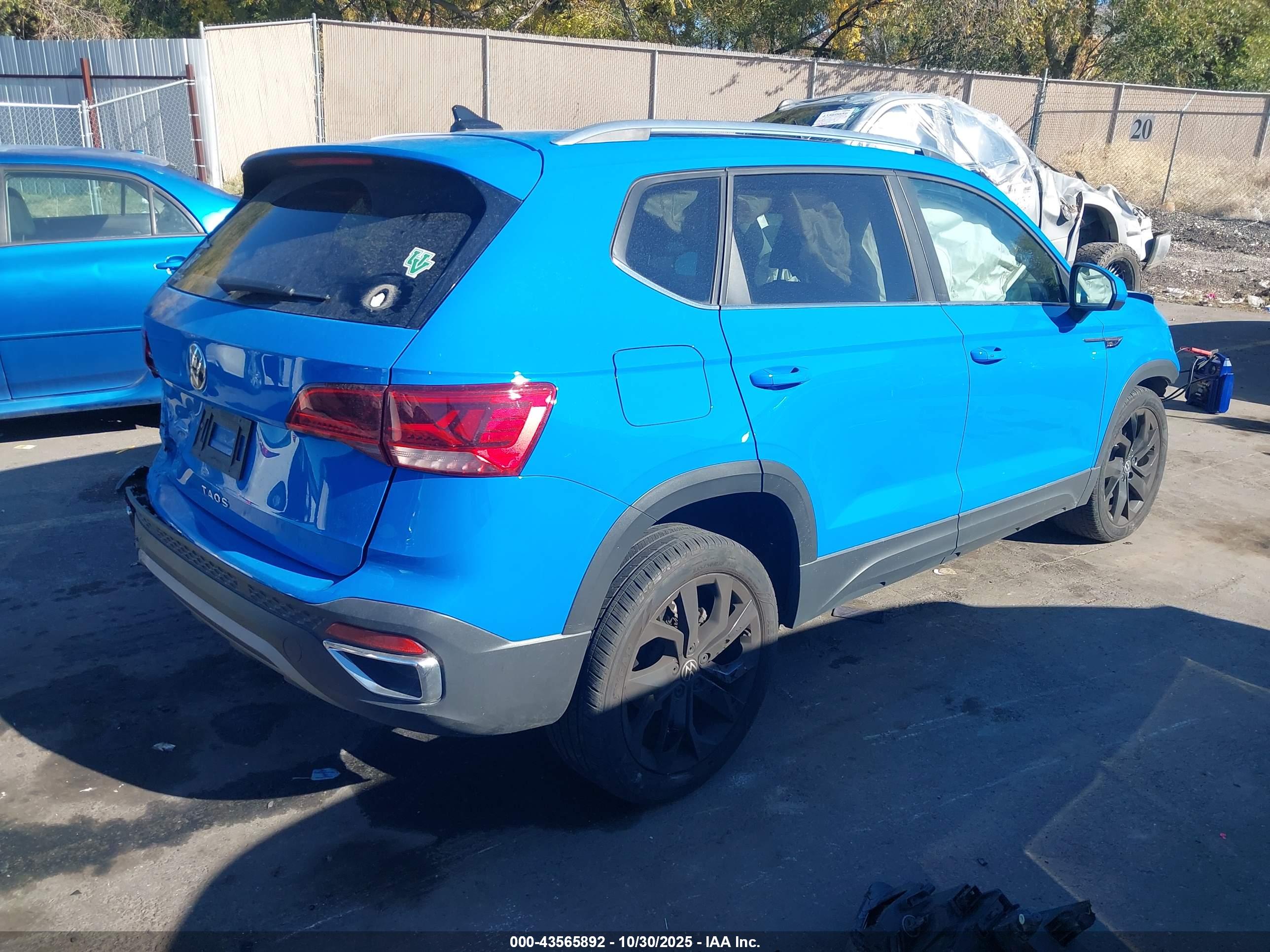 VOLKSWAGEN TAOS image 4