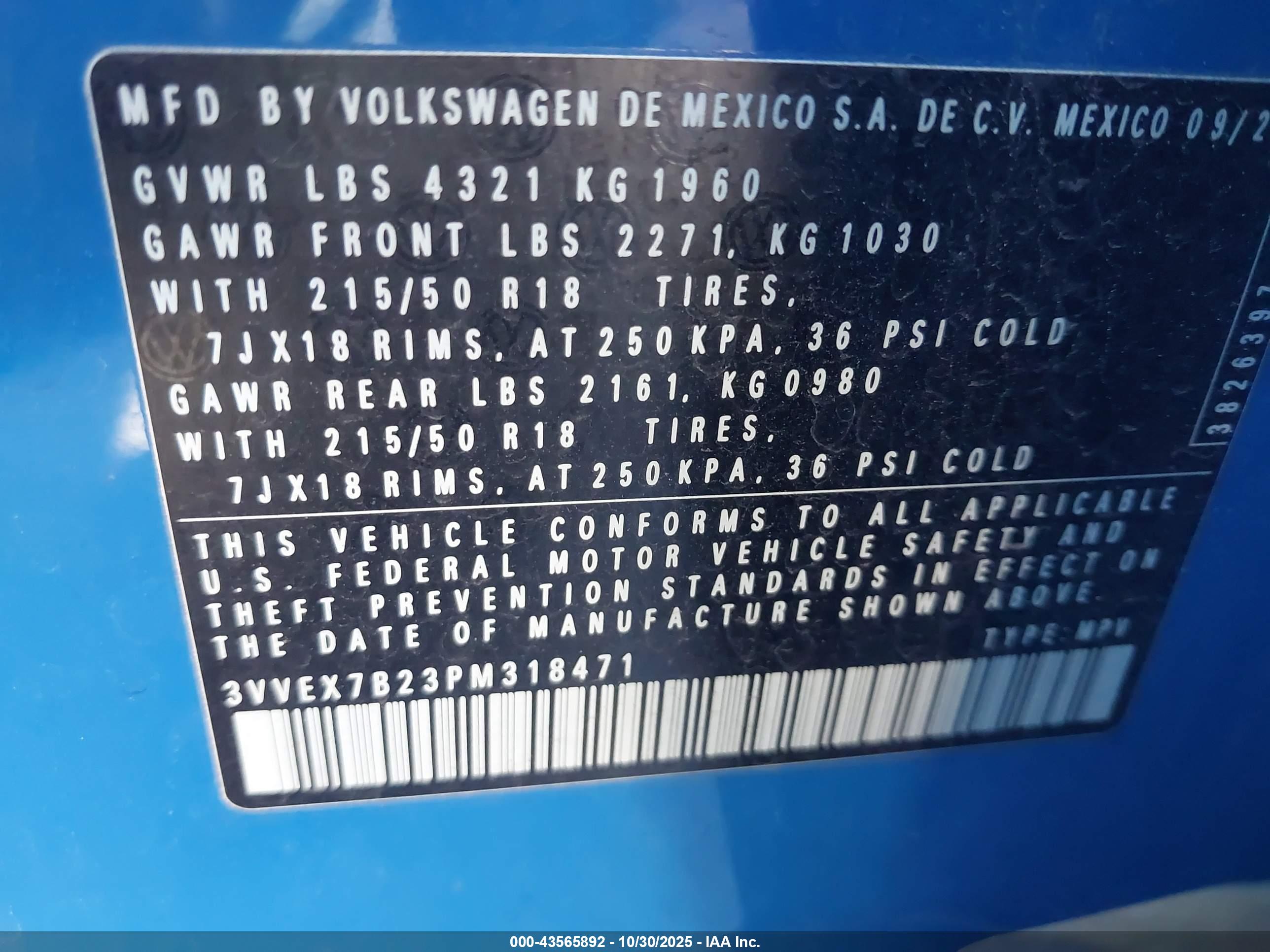 VOLKSWAGEN TAOS image 9