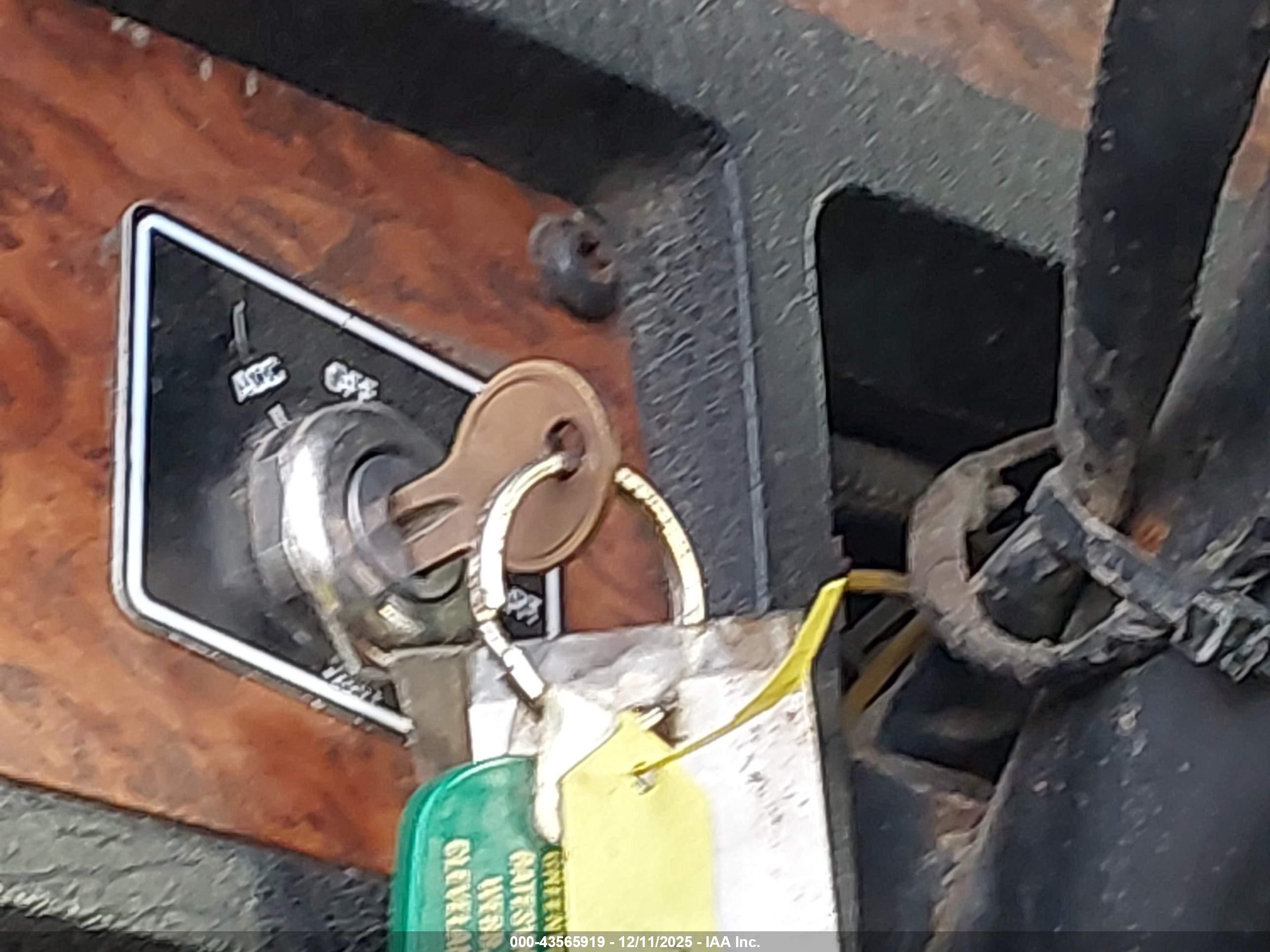 KENWORTH CONSTRUCTION image 11