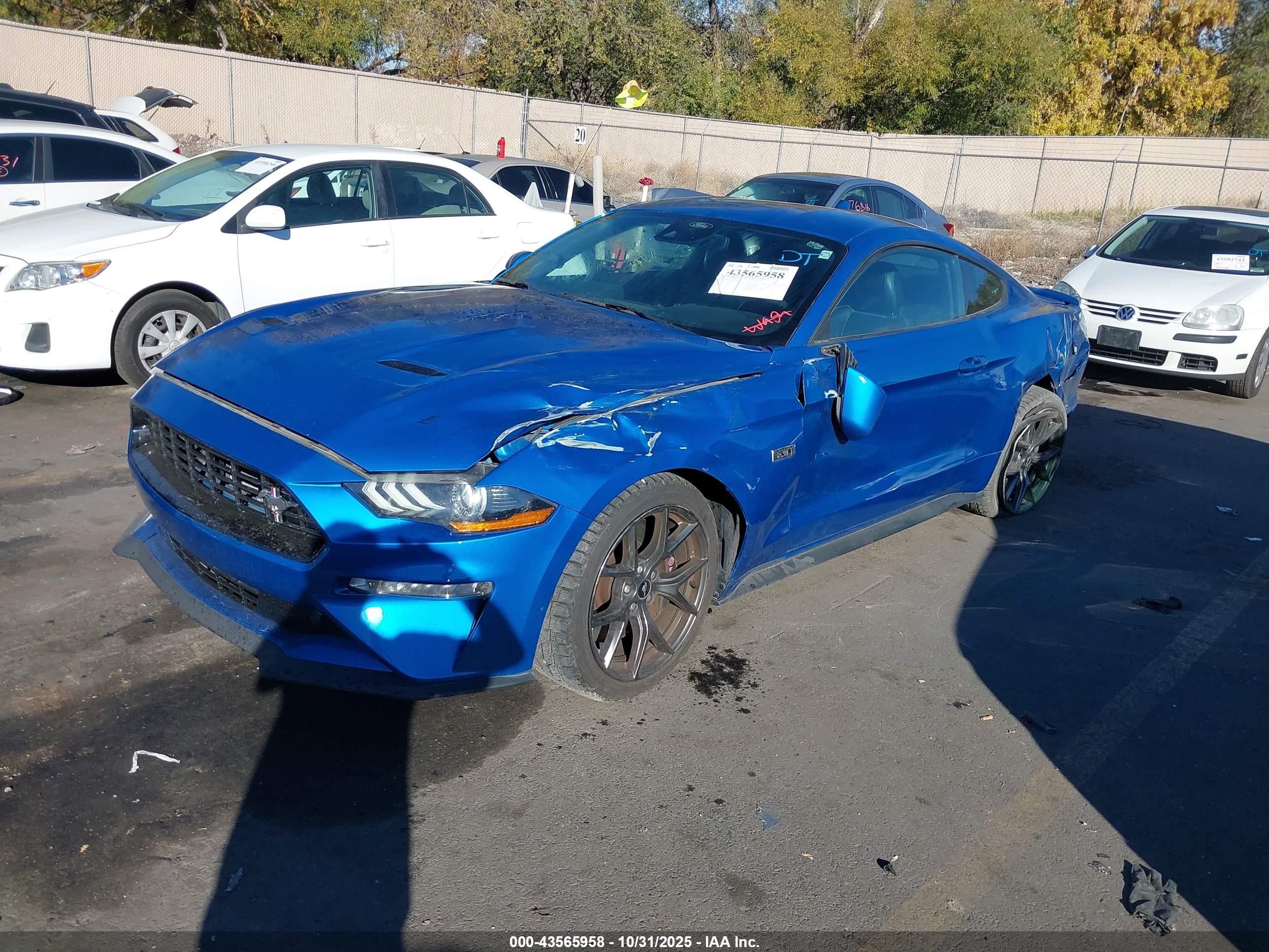 FORD MUSTANG image 2