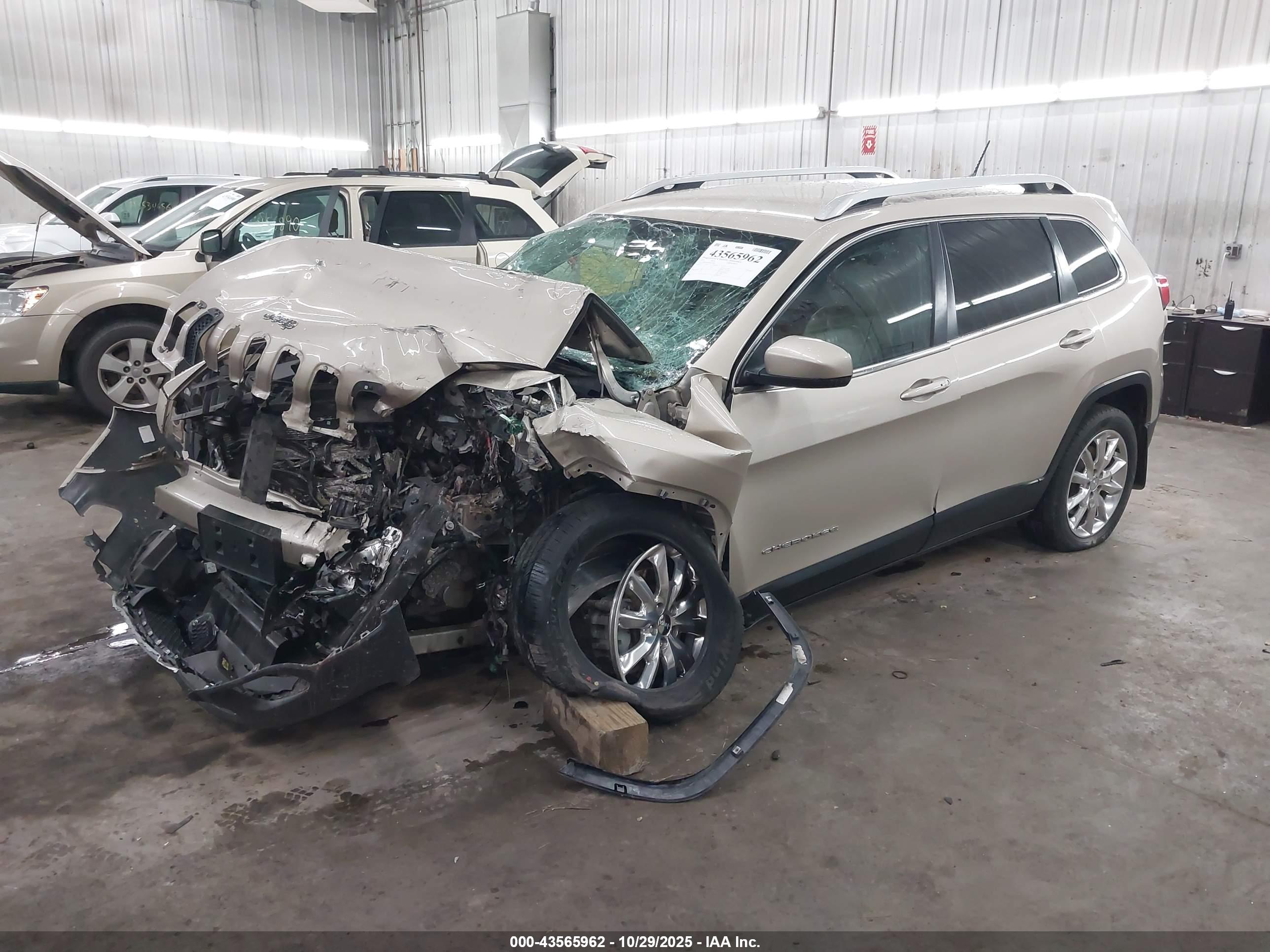 JEEP CHEROKEE image 2