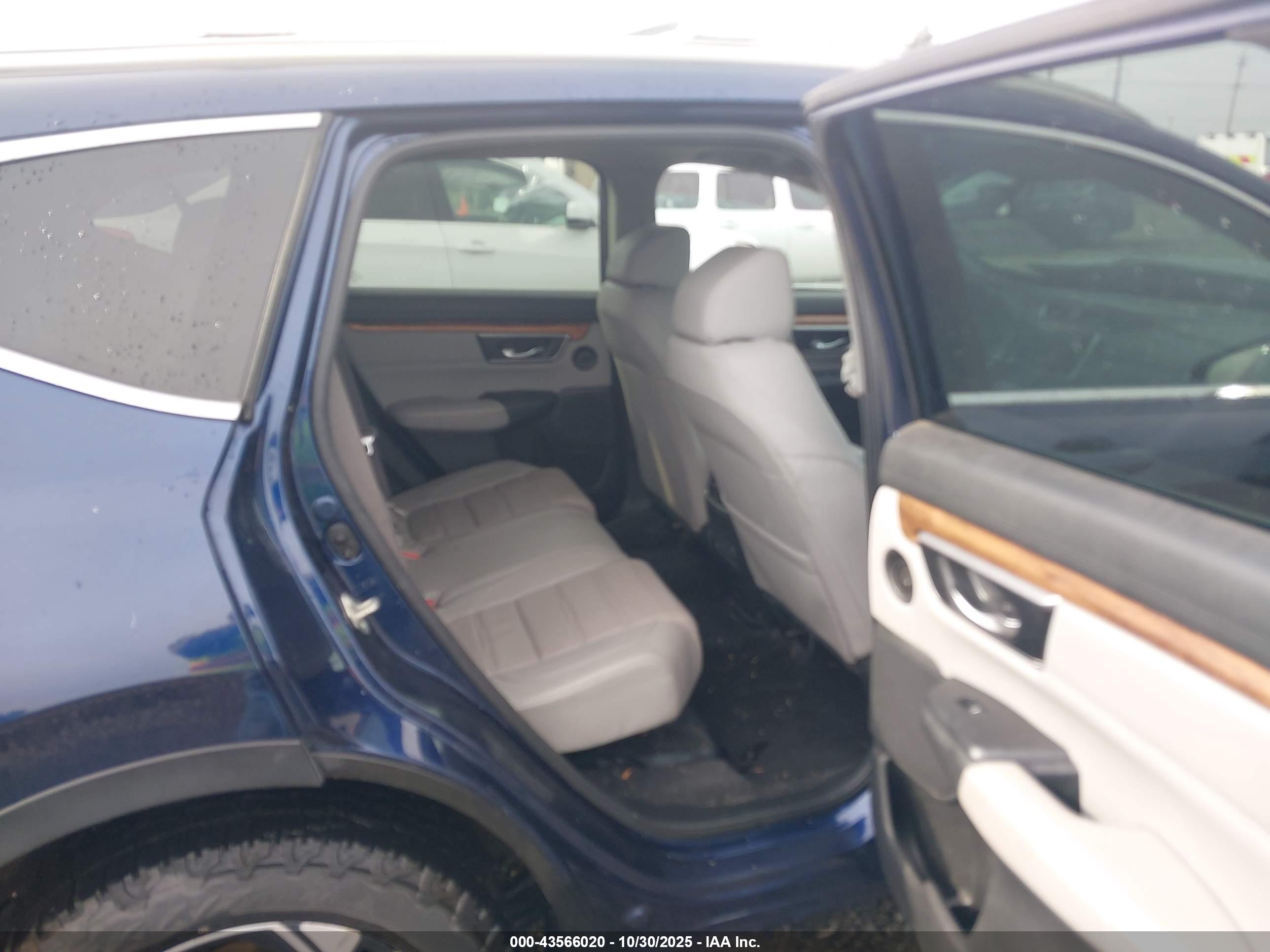 HONDA CR-V image 8