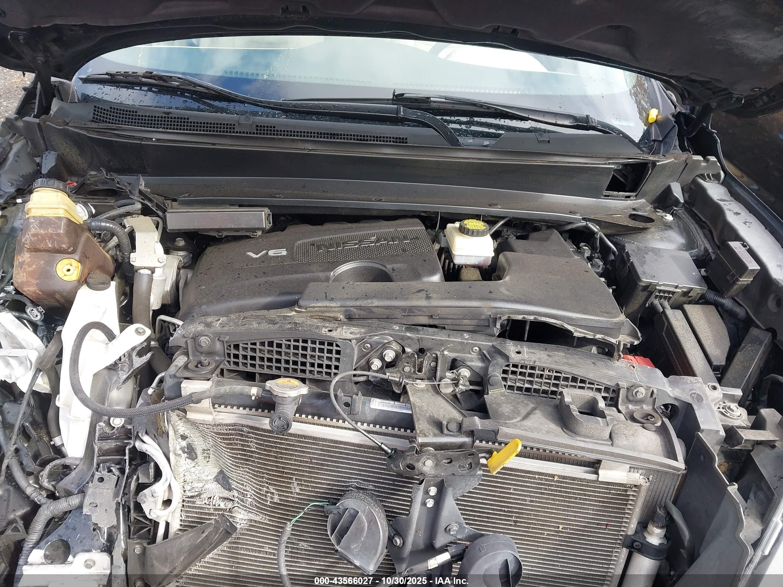 NISSAN PATHFINDER image 10
