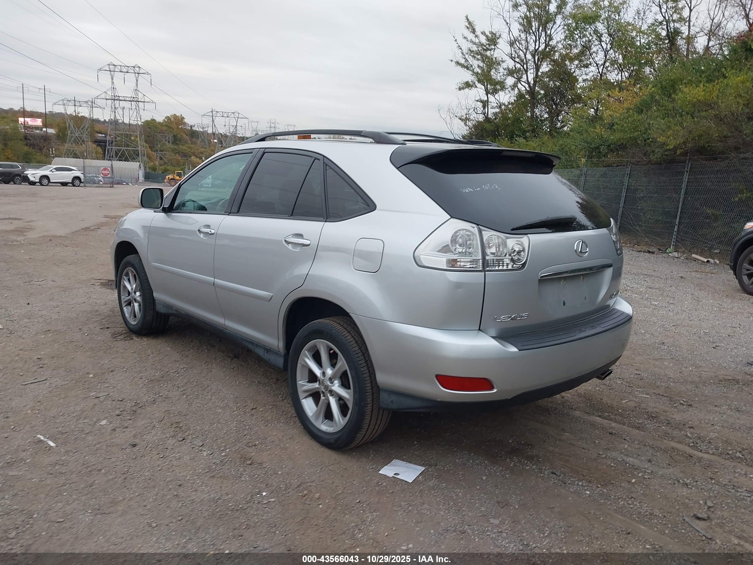 LEXUS RX image 3