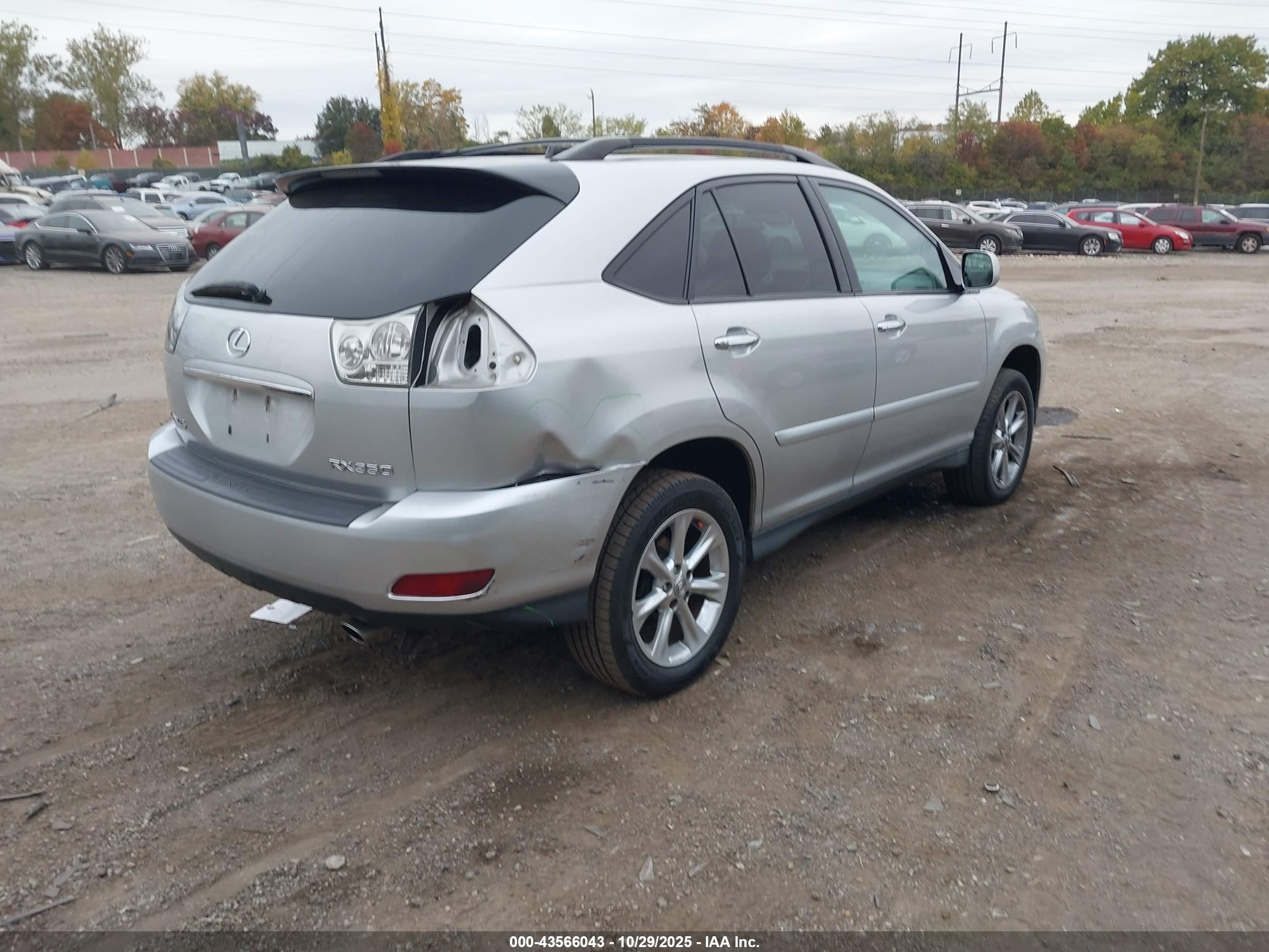 LEXUS RX image 4