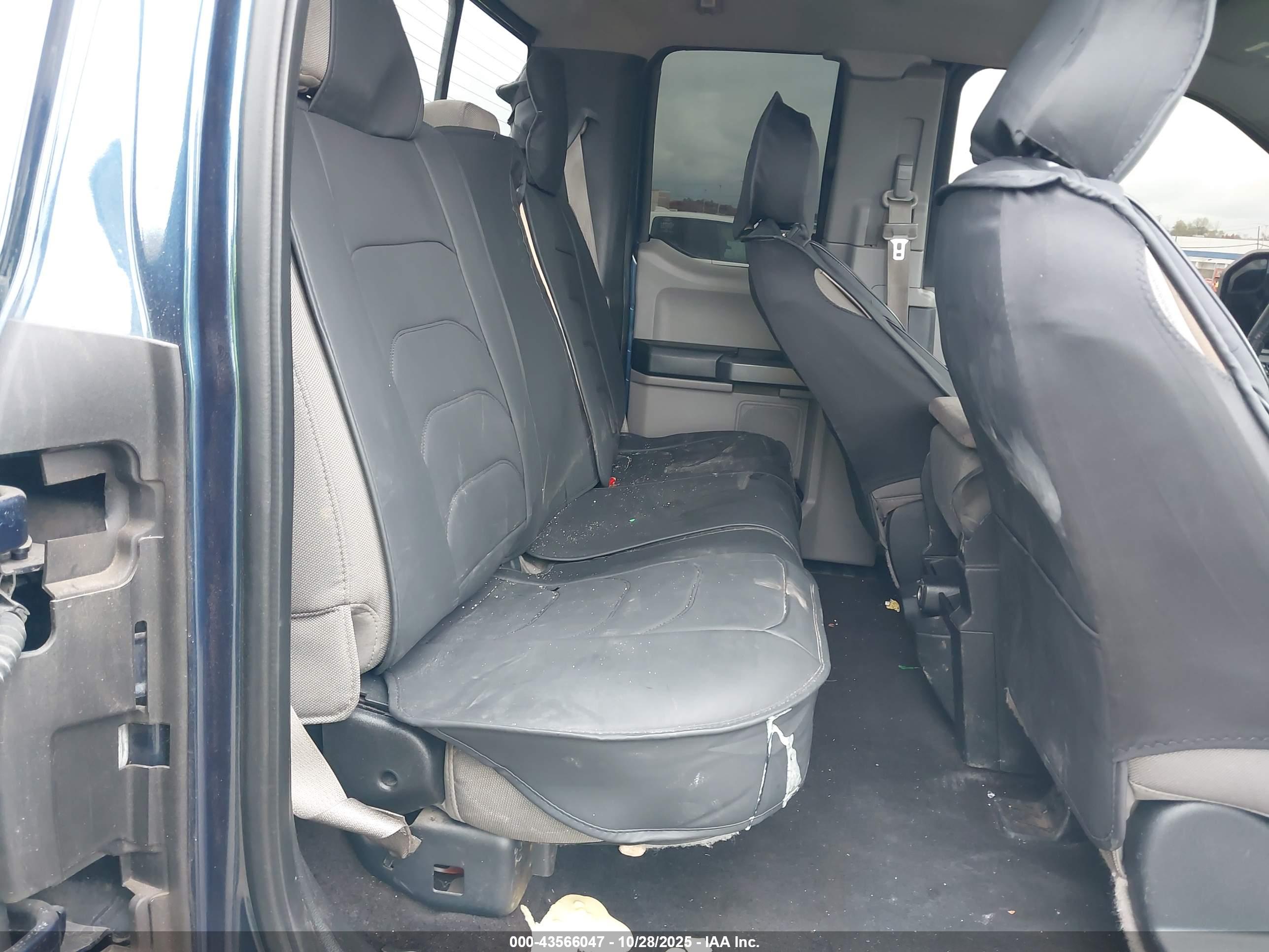 FORD F-150 image 8