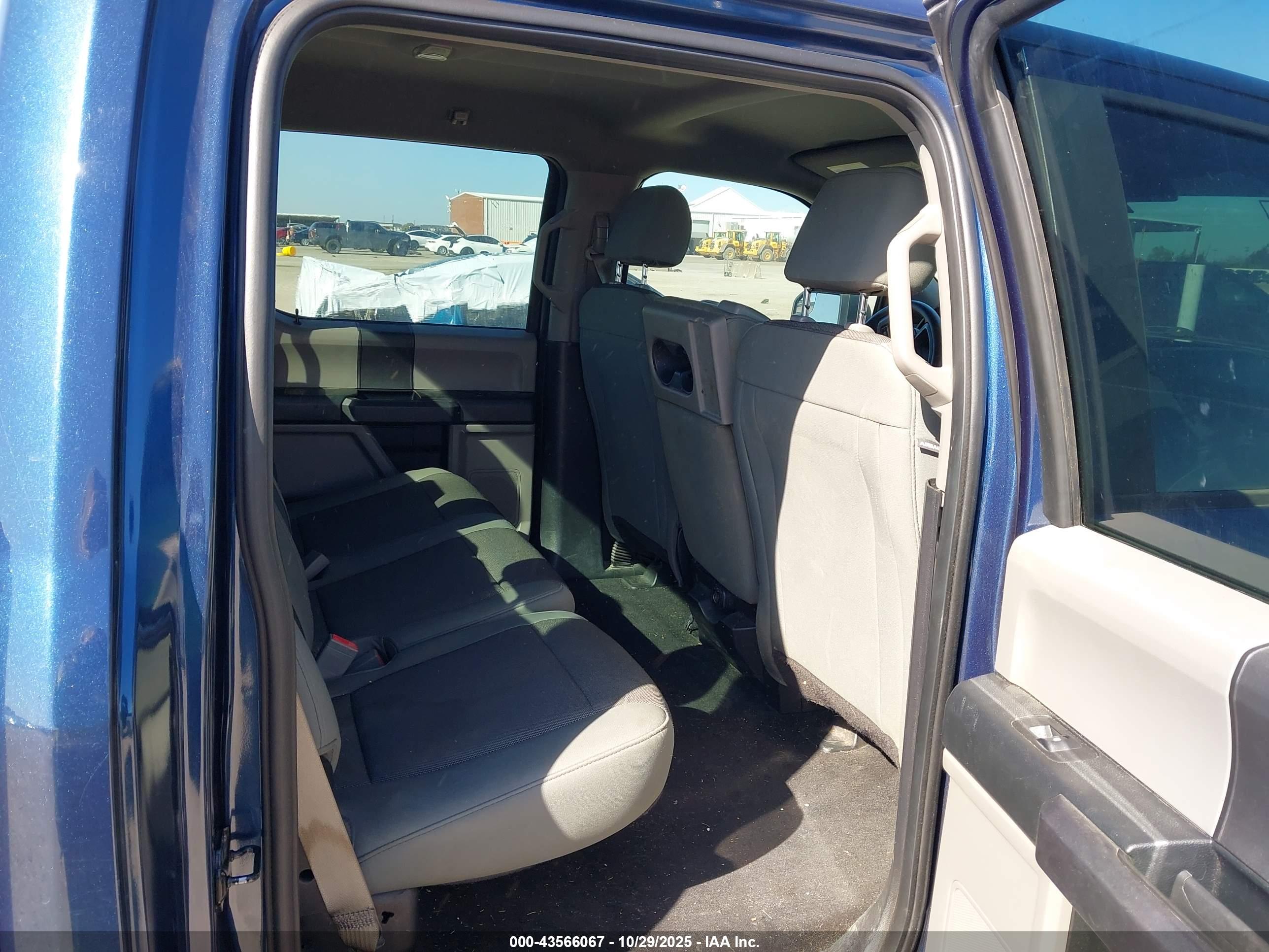 FORD F-150 image 8