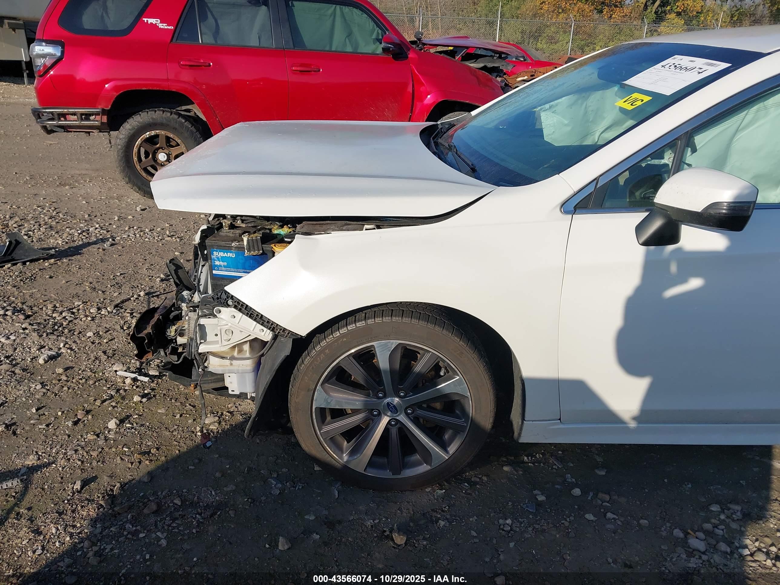 SUBARU LEGACY image 6