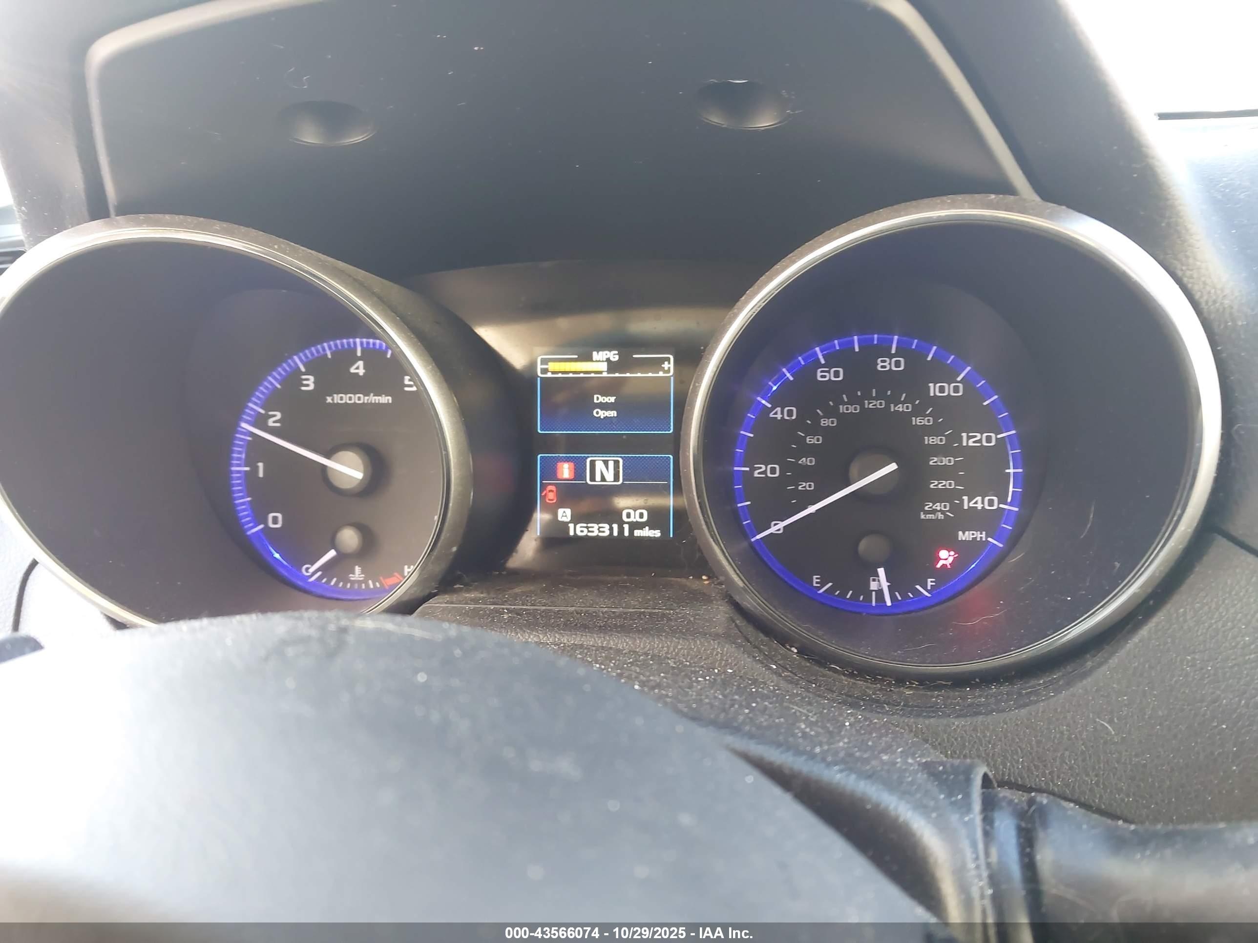 SUBARU LEGACY image 7