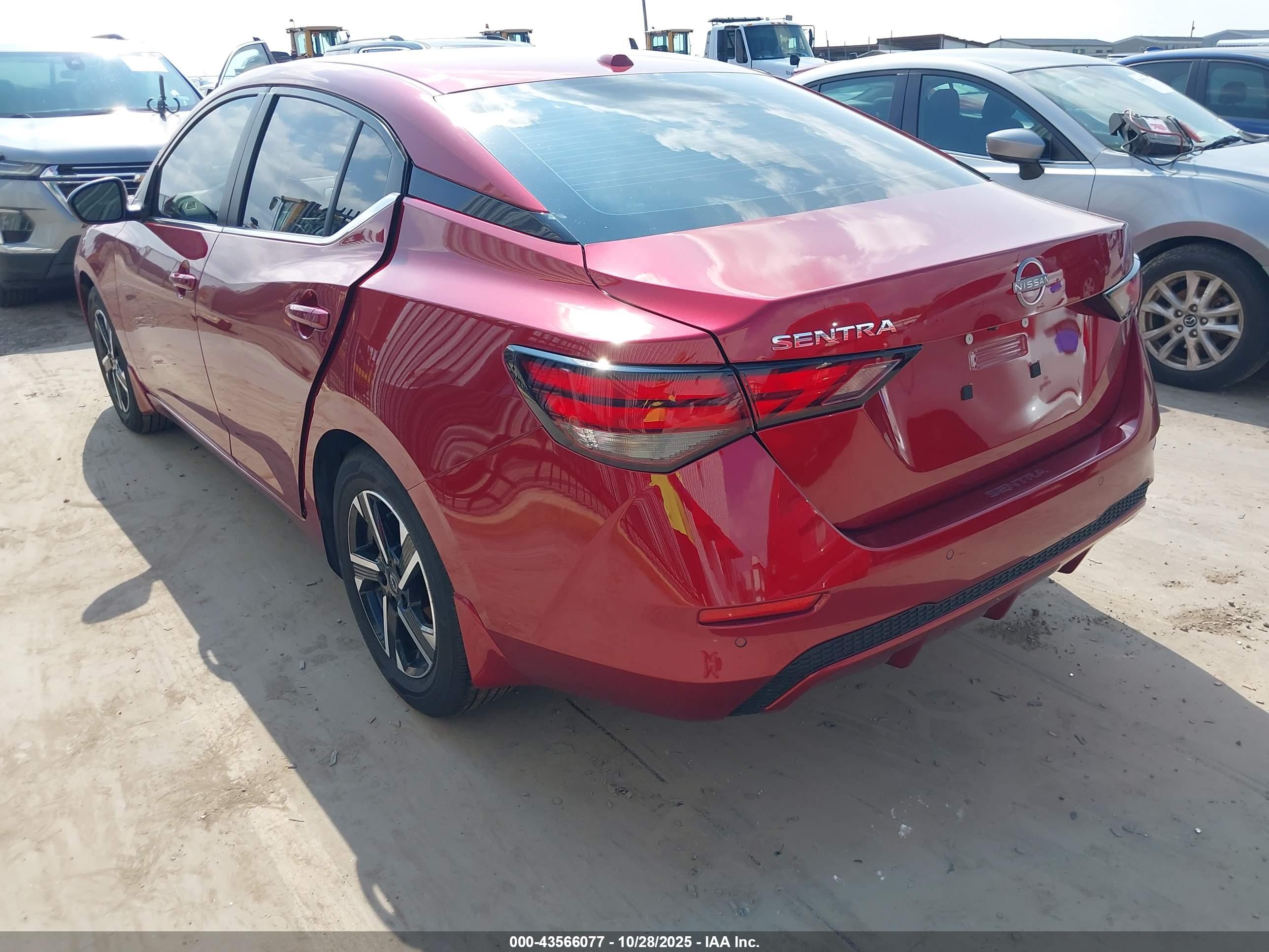 NISSAN SENTRA image 3