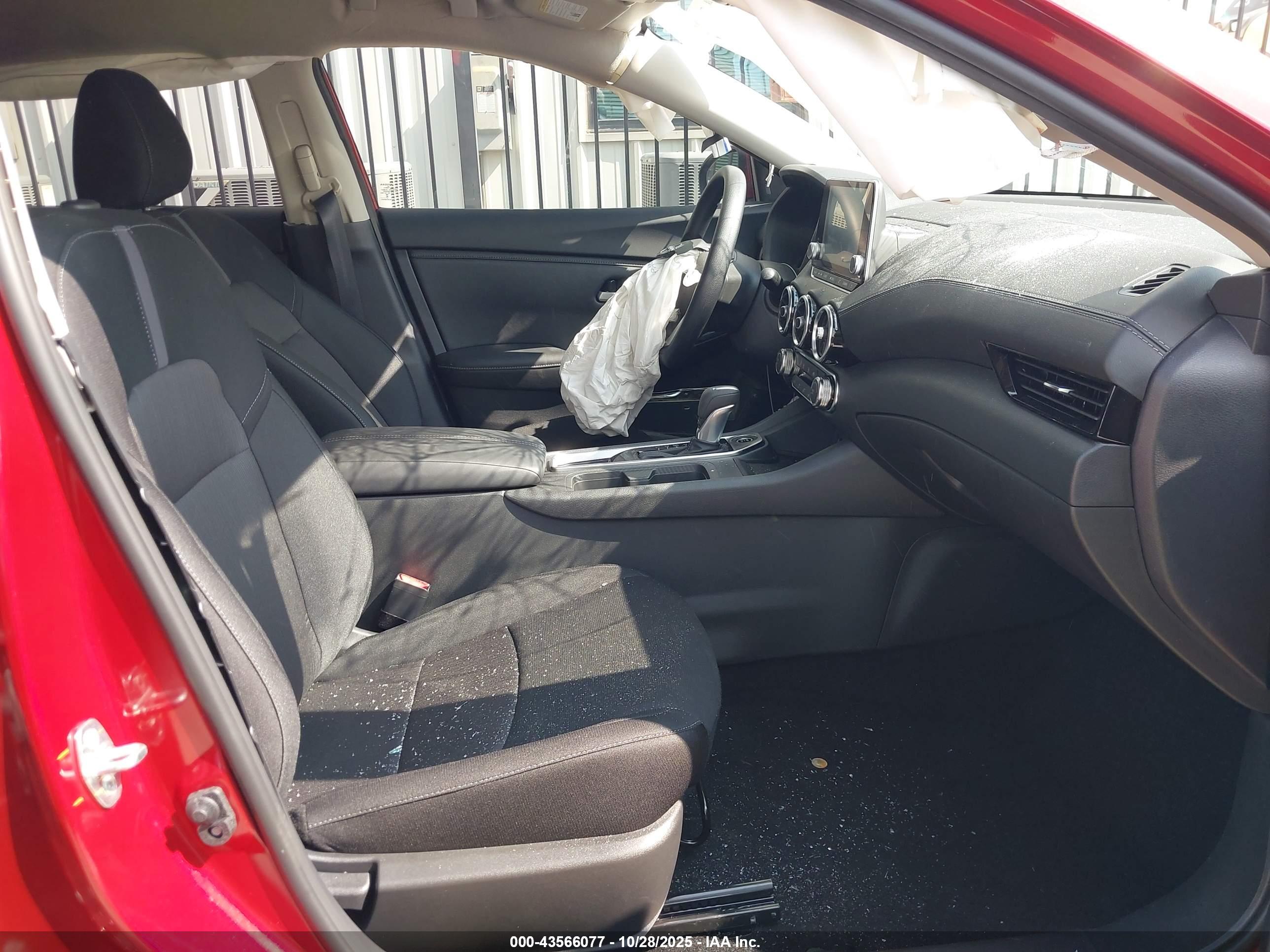NISSAN SENTRA image 5