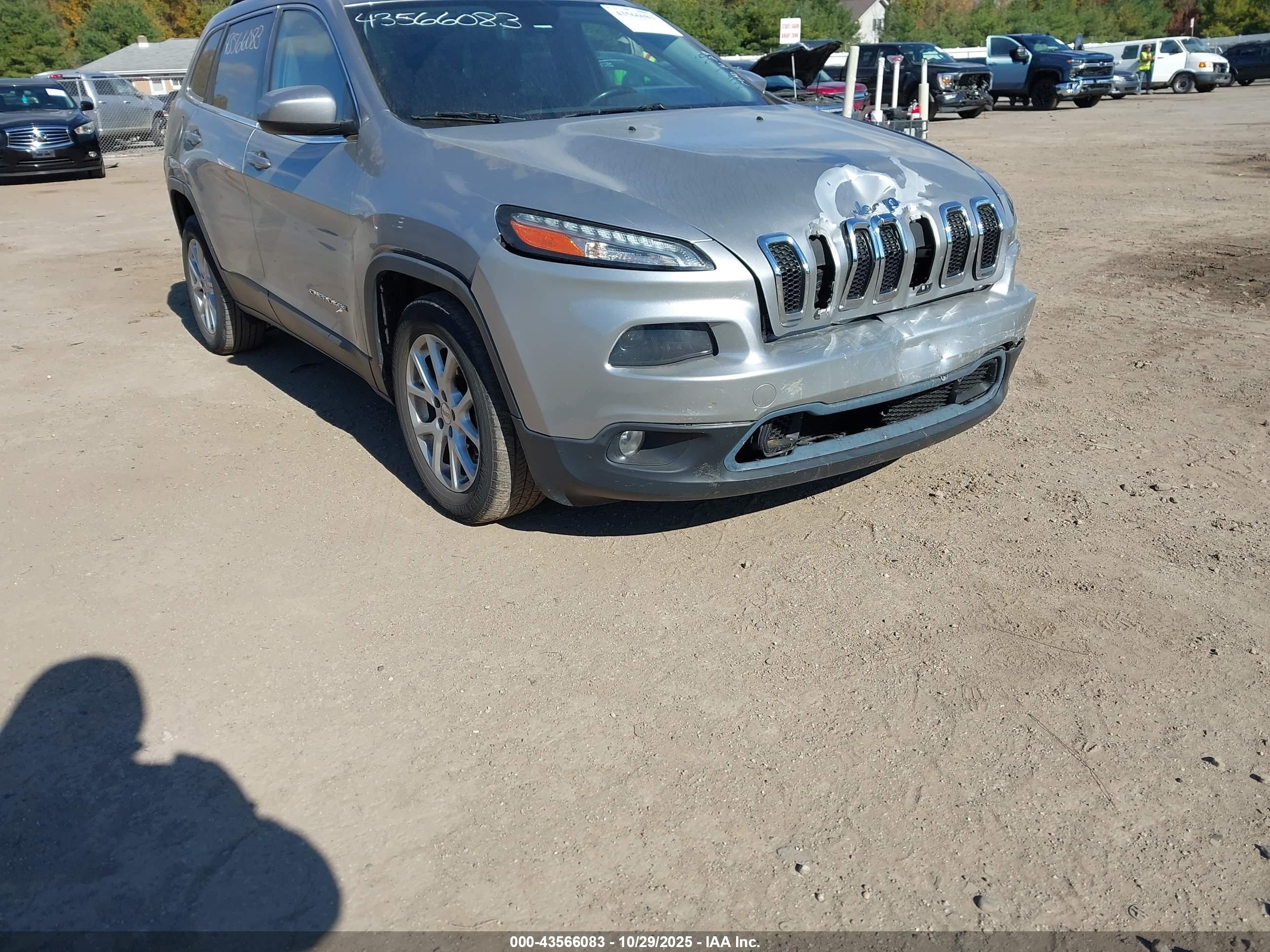 JEEP CHEROKEE image 6