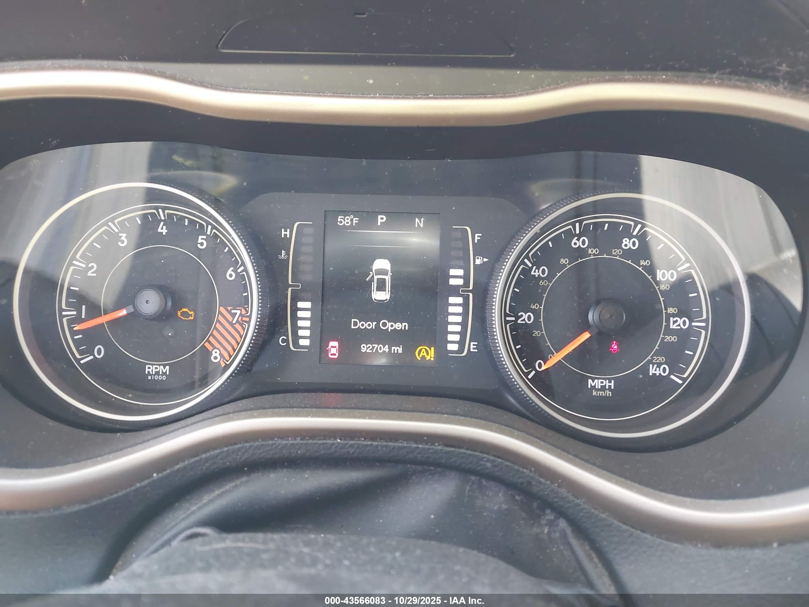 JEEP CHEROKEE image 7
